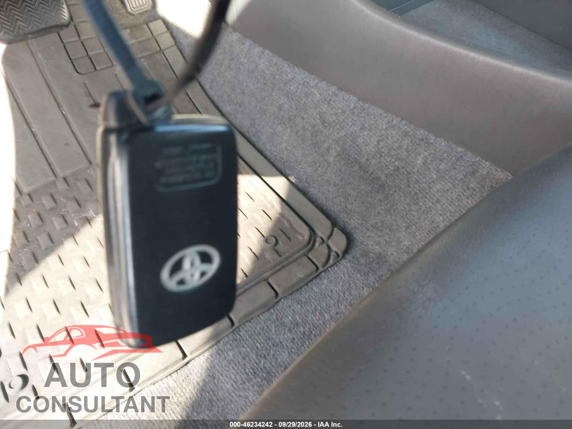 TOYOTA PRIUS 2011 - JTDKN3DU5B0255268