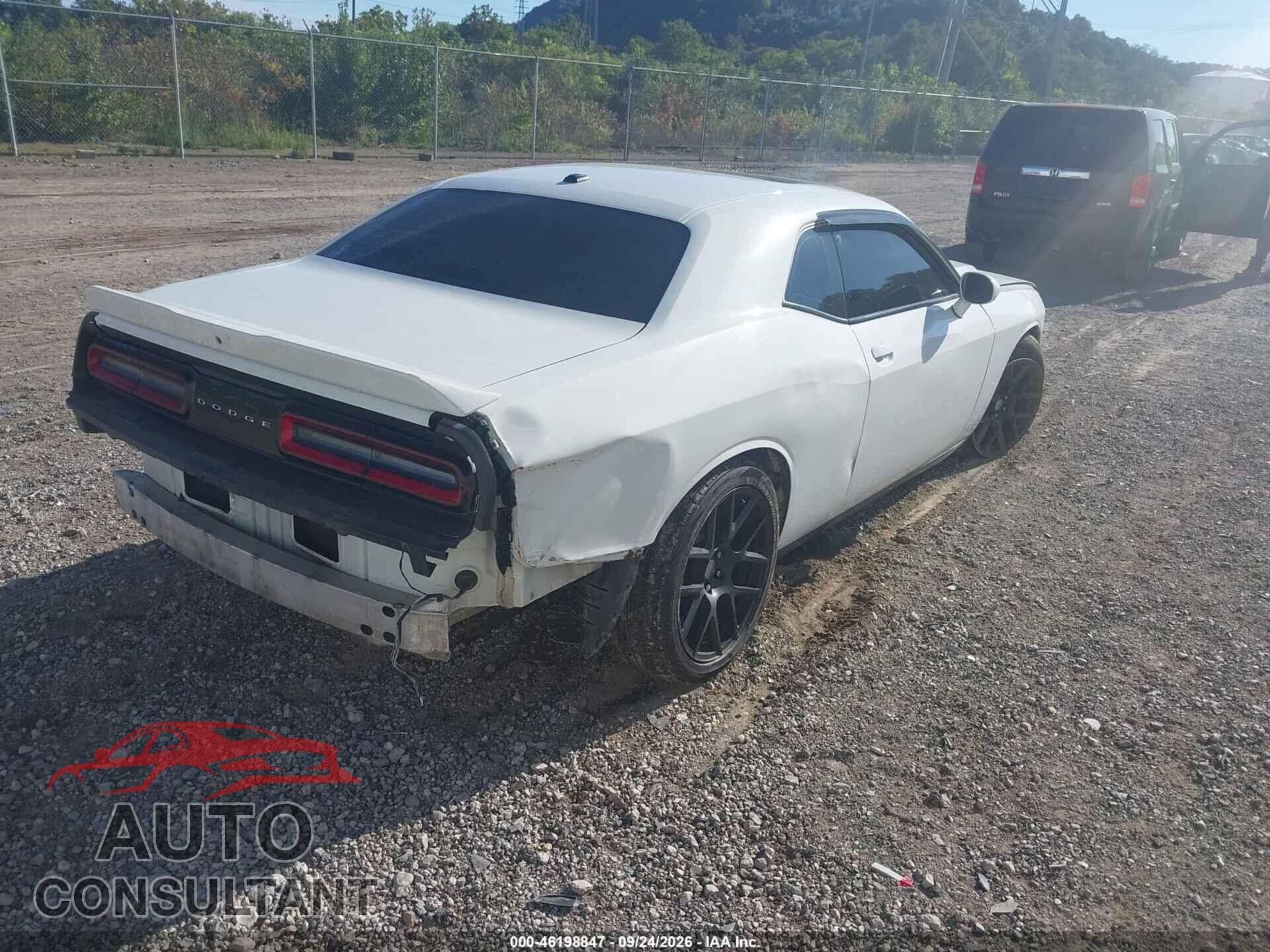 DODGE CHALLENGER 2015 - 2C3CDZBT2FH704822