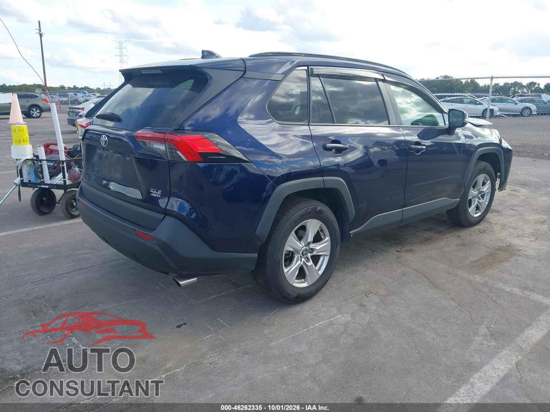 TOYOTA RAV4 2020 - JTMP1RFV3LJ034600