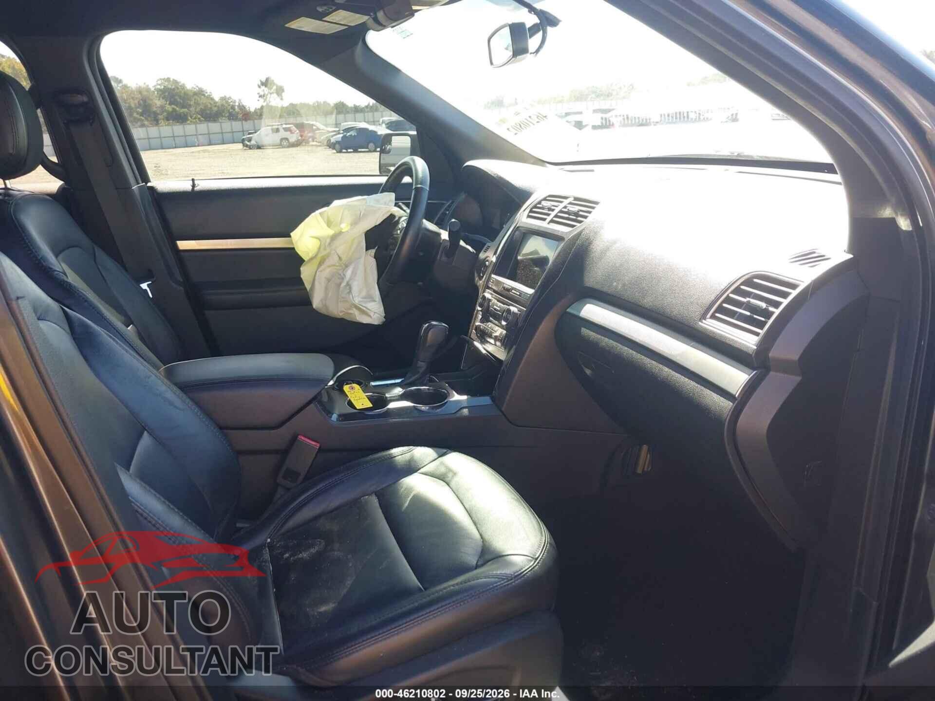 FORD EXPLORER 2018 - 1FM5K7D80JGC62565