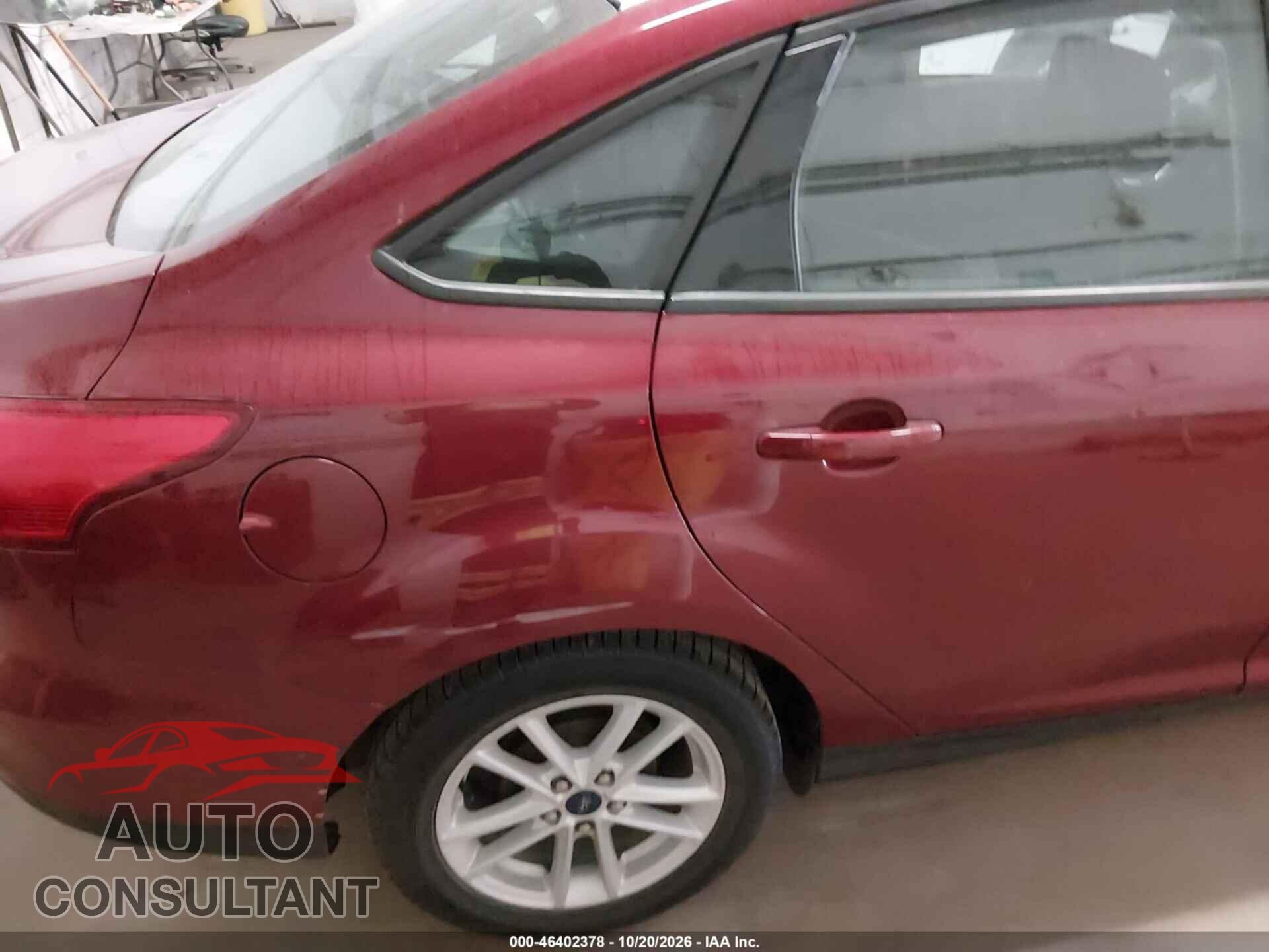 FORD FOCUS 2017 - 1FADP3F29HL318500
