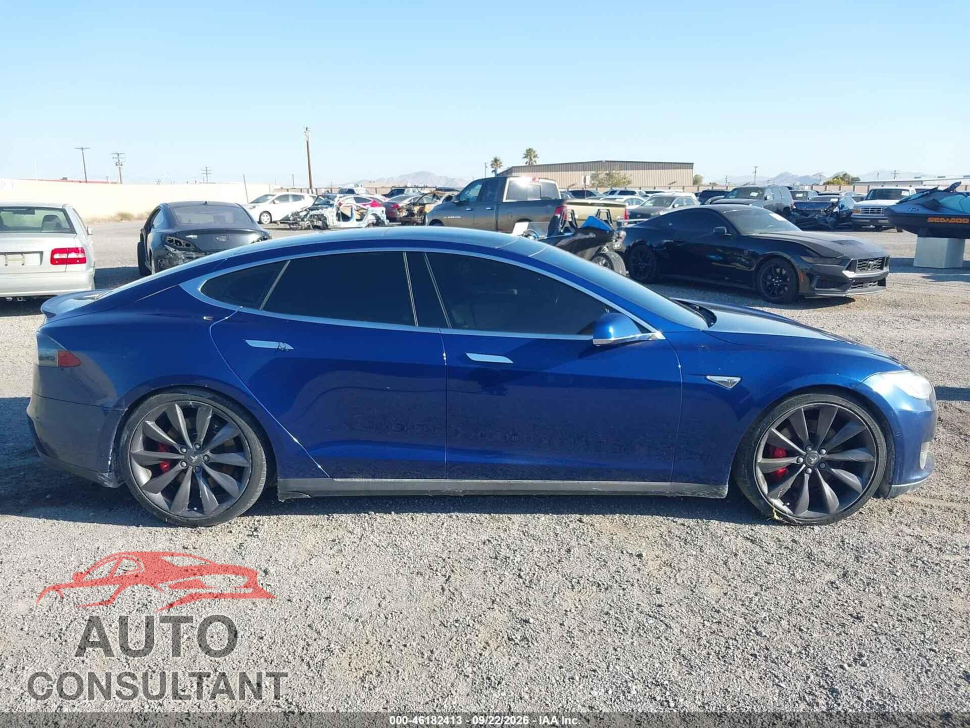 TESLA MODEL S 2015 - 5YJSA1E4XFF109180