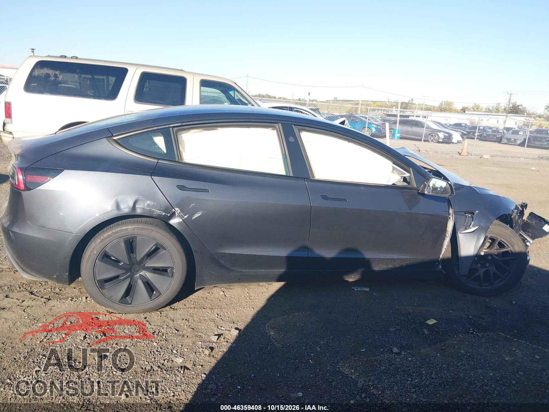 TESLA MODEL 3 2025 - 5YJ3E1EA1SF019716
