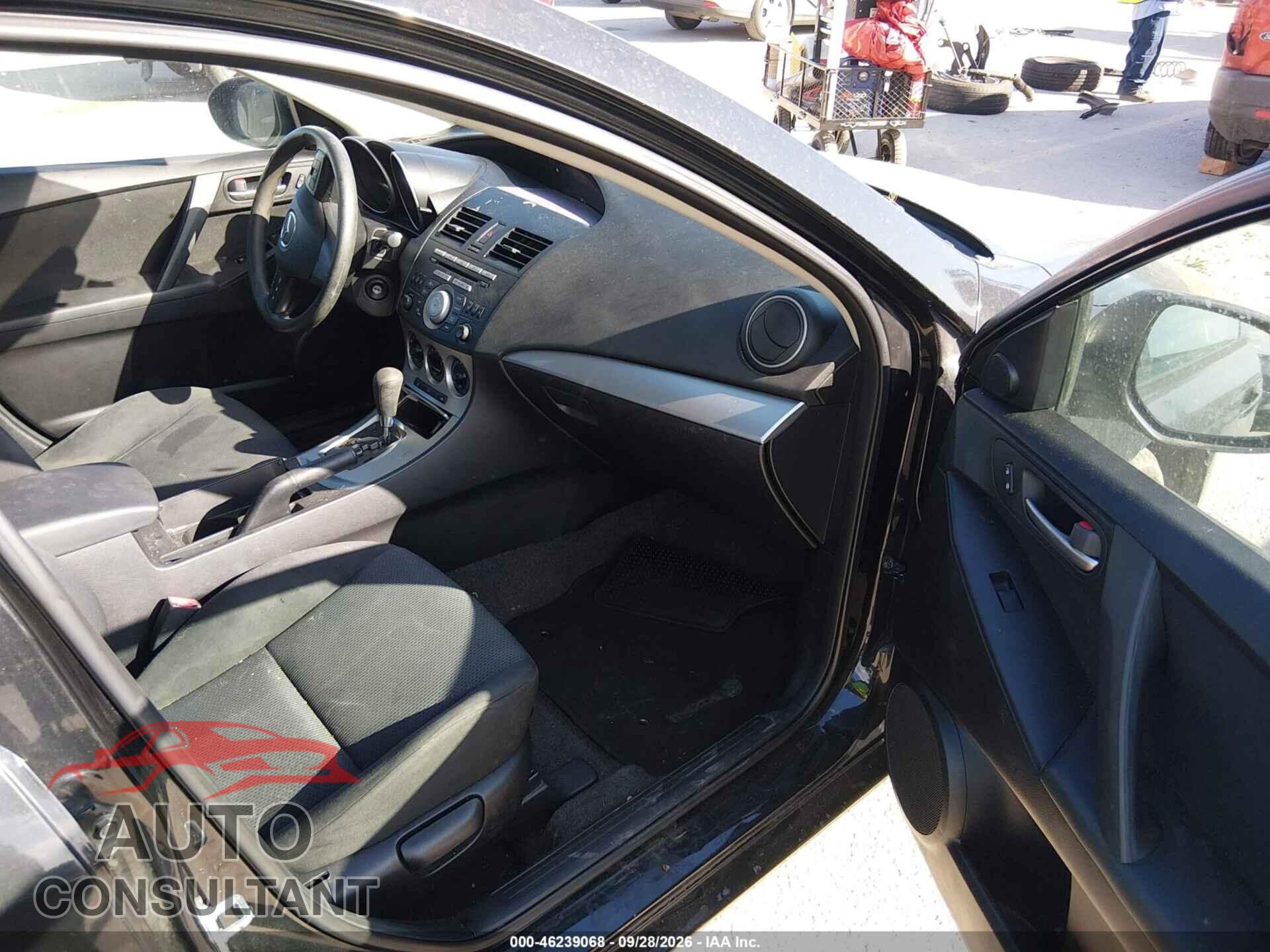 MAZDA MAZDA3 2010 - JM1BL1SG0A1325744
