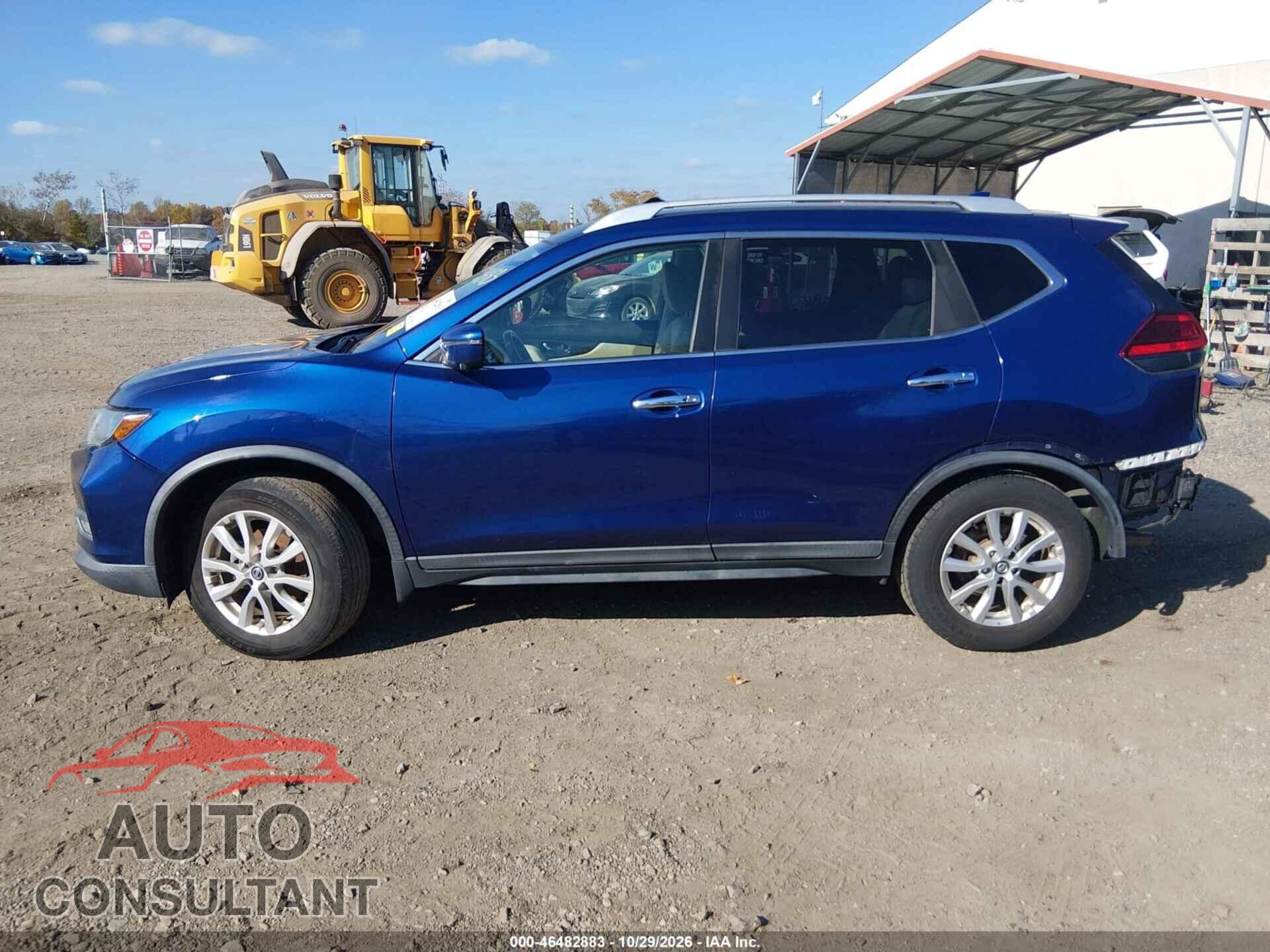NISSAN ROGUE 2017 - KNMAT2MV8HP592568