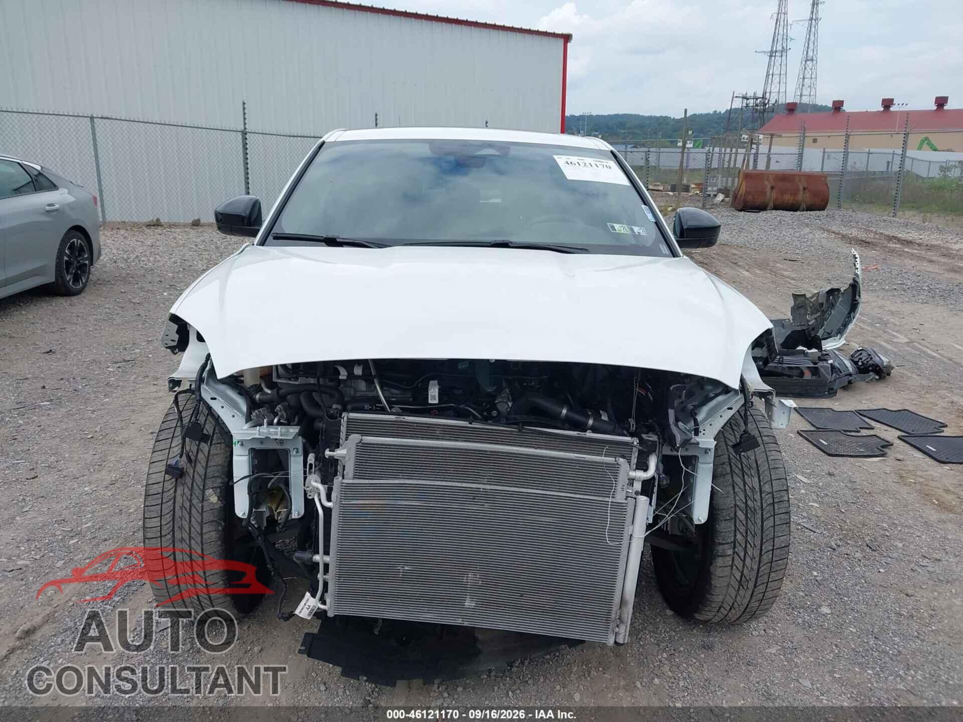 JAGUAR E-PACE 2024 - SADFL2FX0R1049356