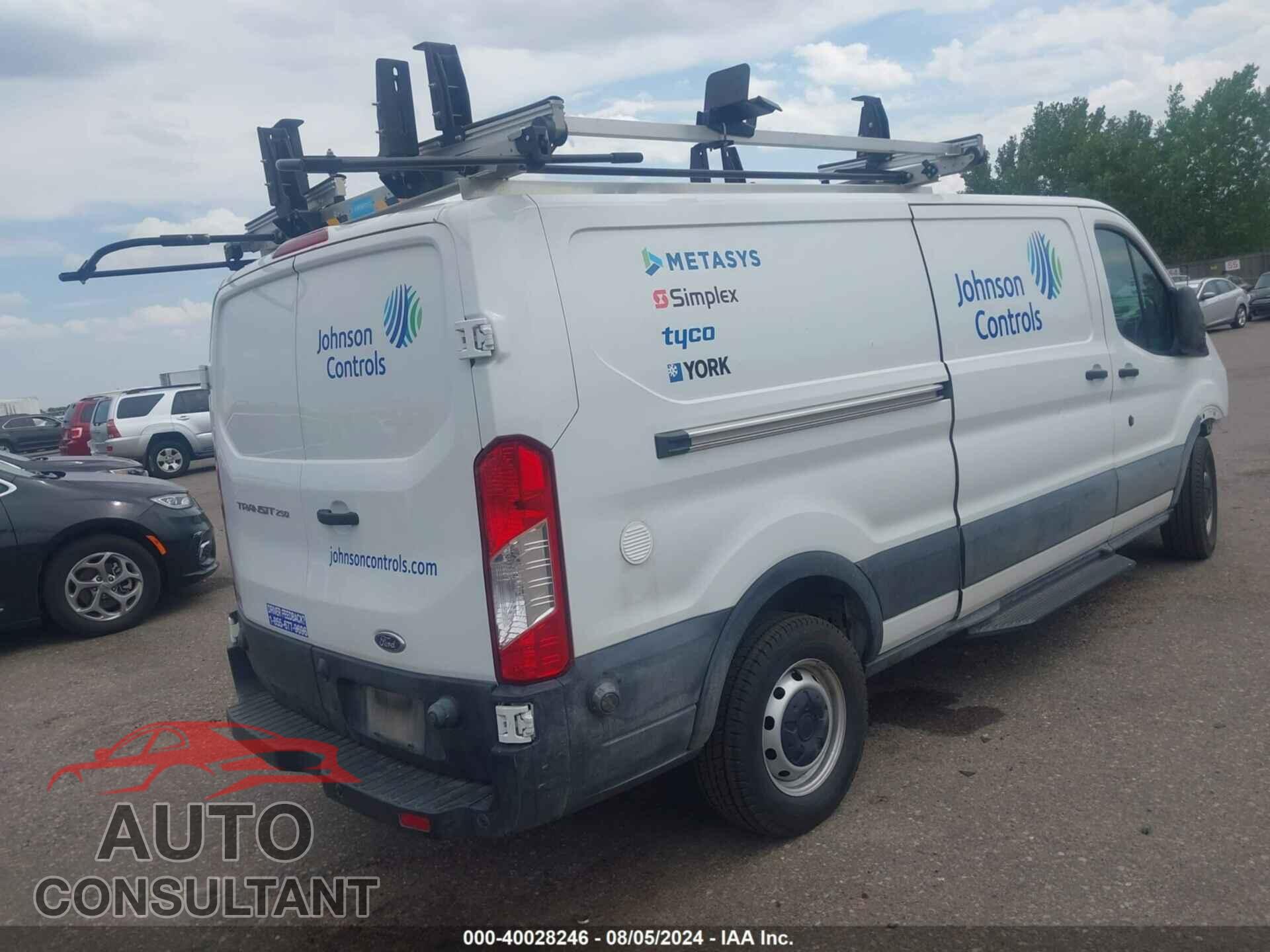 FORD TRANSIT-250 2019 - 1FTYR2YM2KKB43390