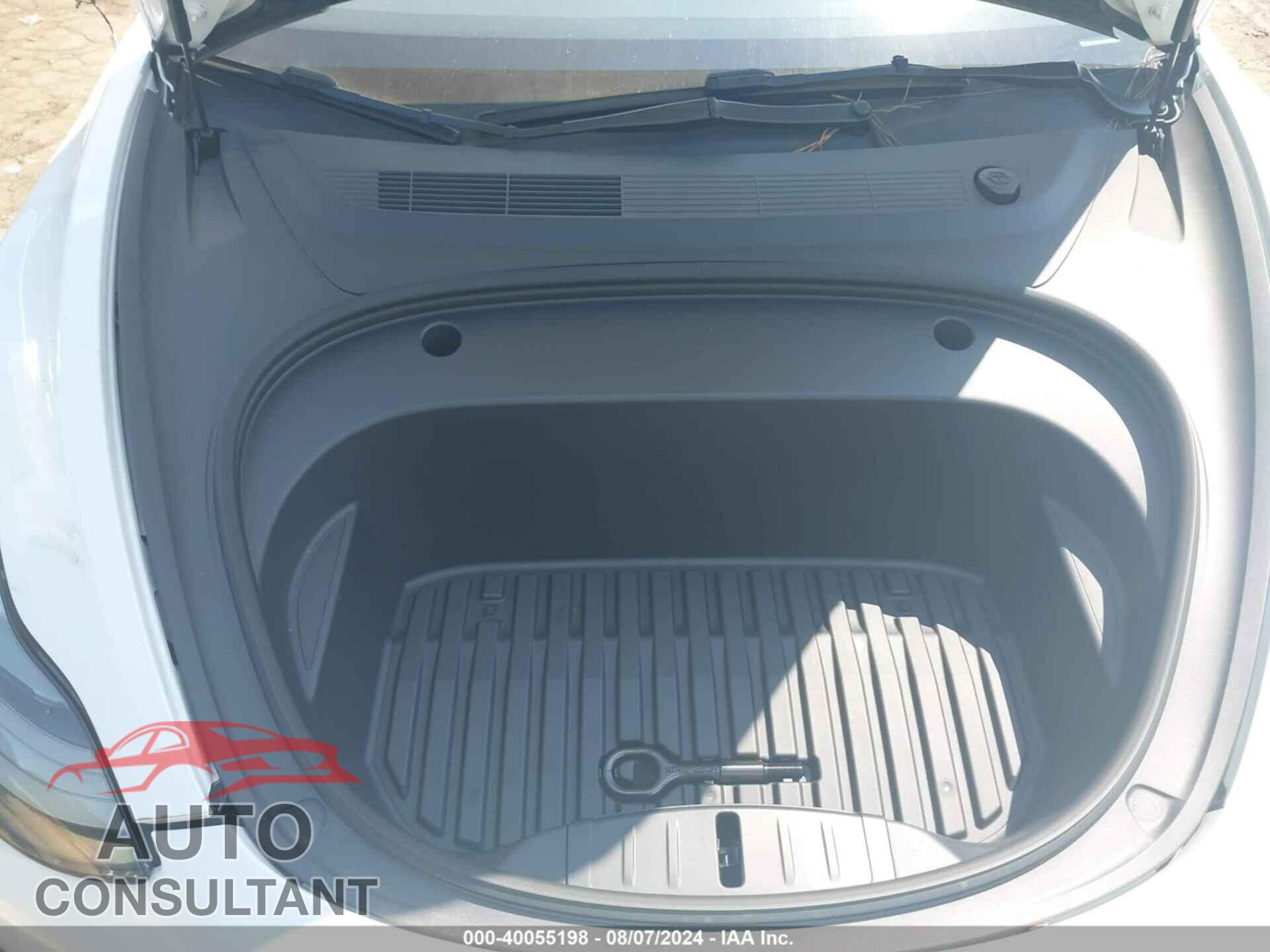 TESLA MODEL 3 2023 - 5YJ3E1EAXPF400083