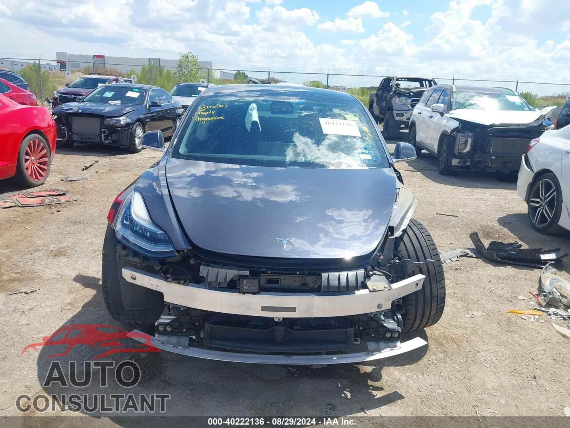 TESLA MODEL 3 2019 - 5YJ3E1EB9KF469638
