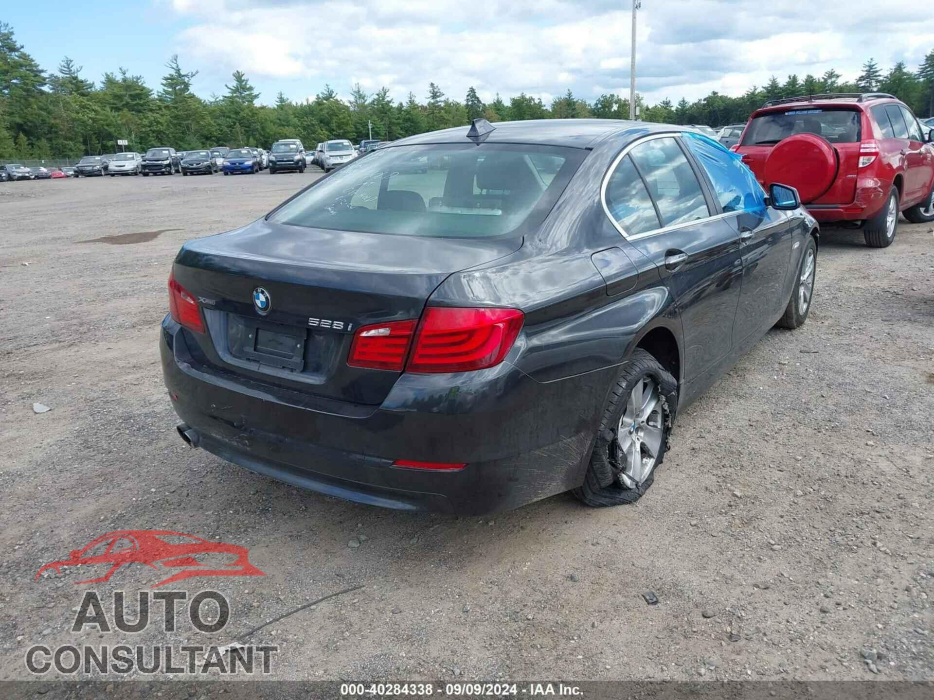 BMW 528I 2013 - WBAXH5C55DD110372