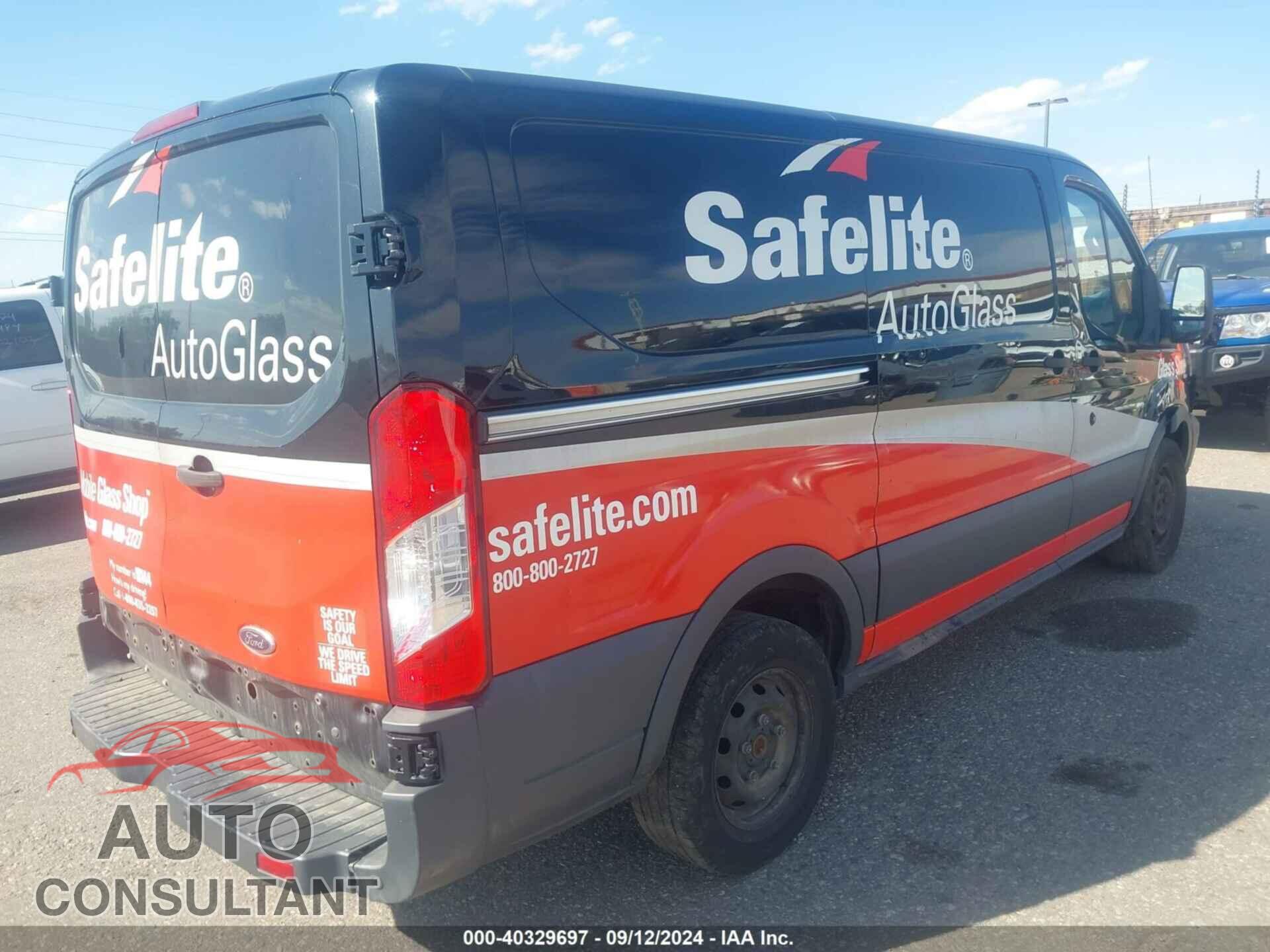 FORD TRANSIT-150 2018 - 1FTYE1YM2JKA38529