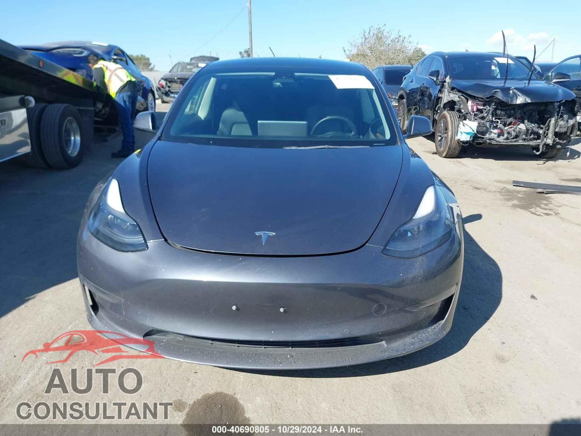 TESLA MODEL 3 2022 - 5YJ3E1EB9NF228568