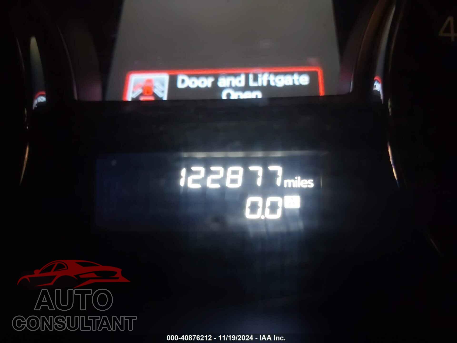 NISSAN PATHFINDER 2013 - 5N1AR2MM4DC639954