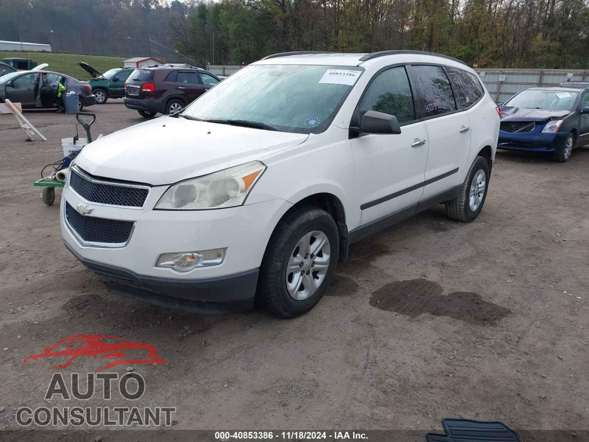 CHEVROLET TRAVERSE 2011 - 1GNKRFED5BJ182571