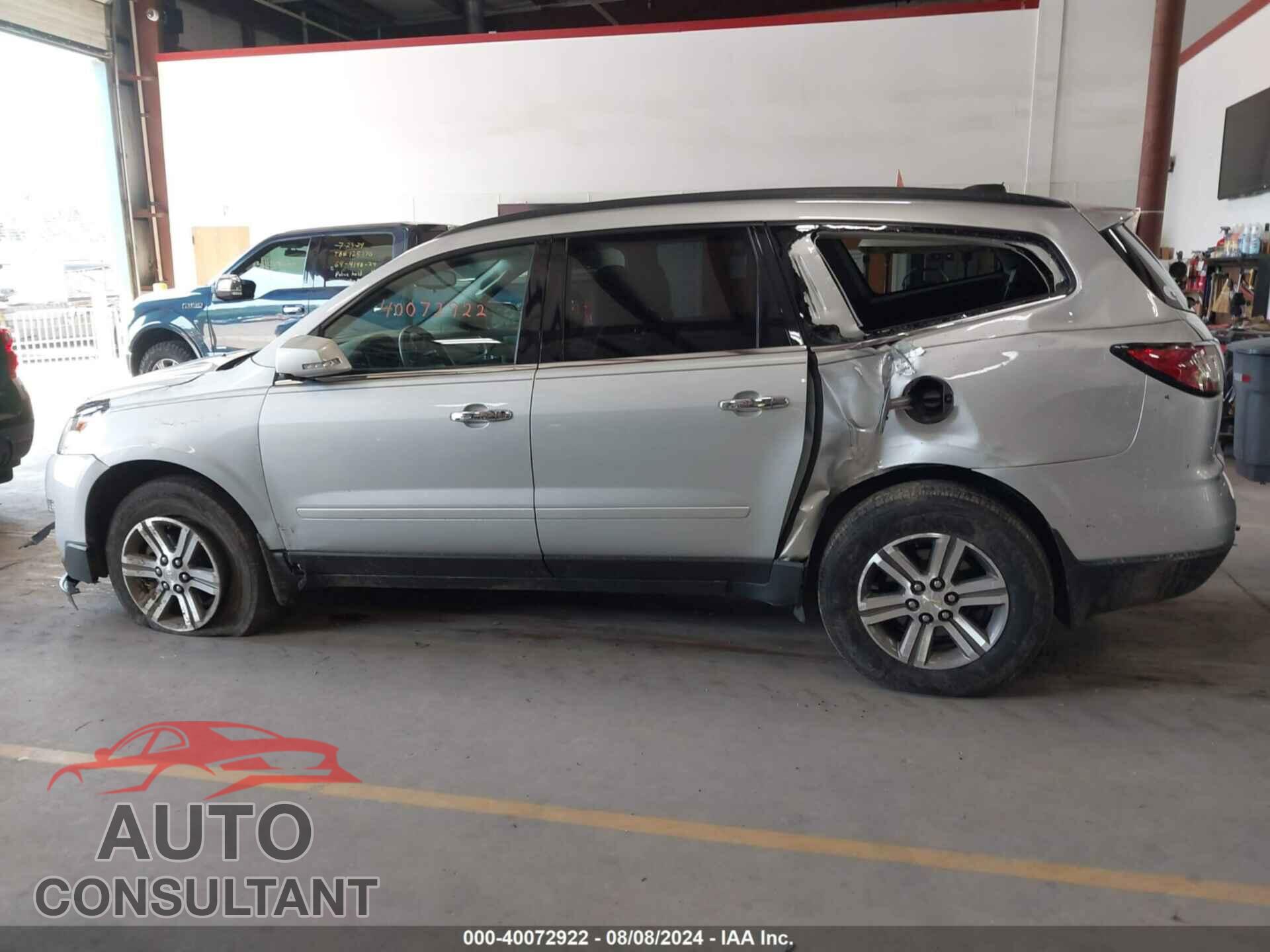 CHEVROLET TRAVERSE 2017 - 1GNKVGKD5HJ130856