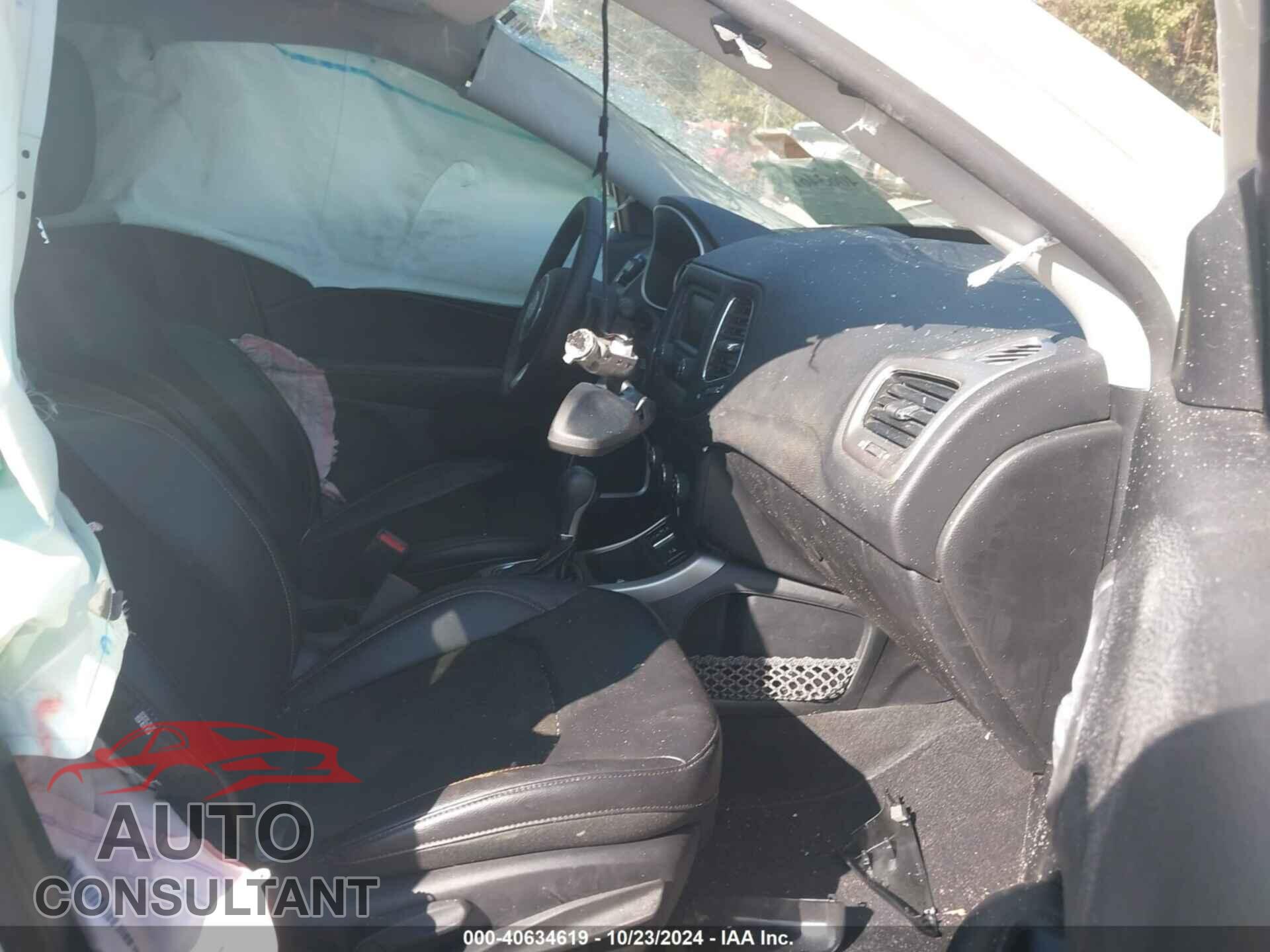 JEEP NEW COMPASS 2017 - 3C4NJCBB1HT624987