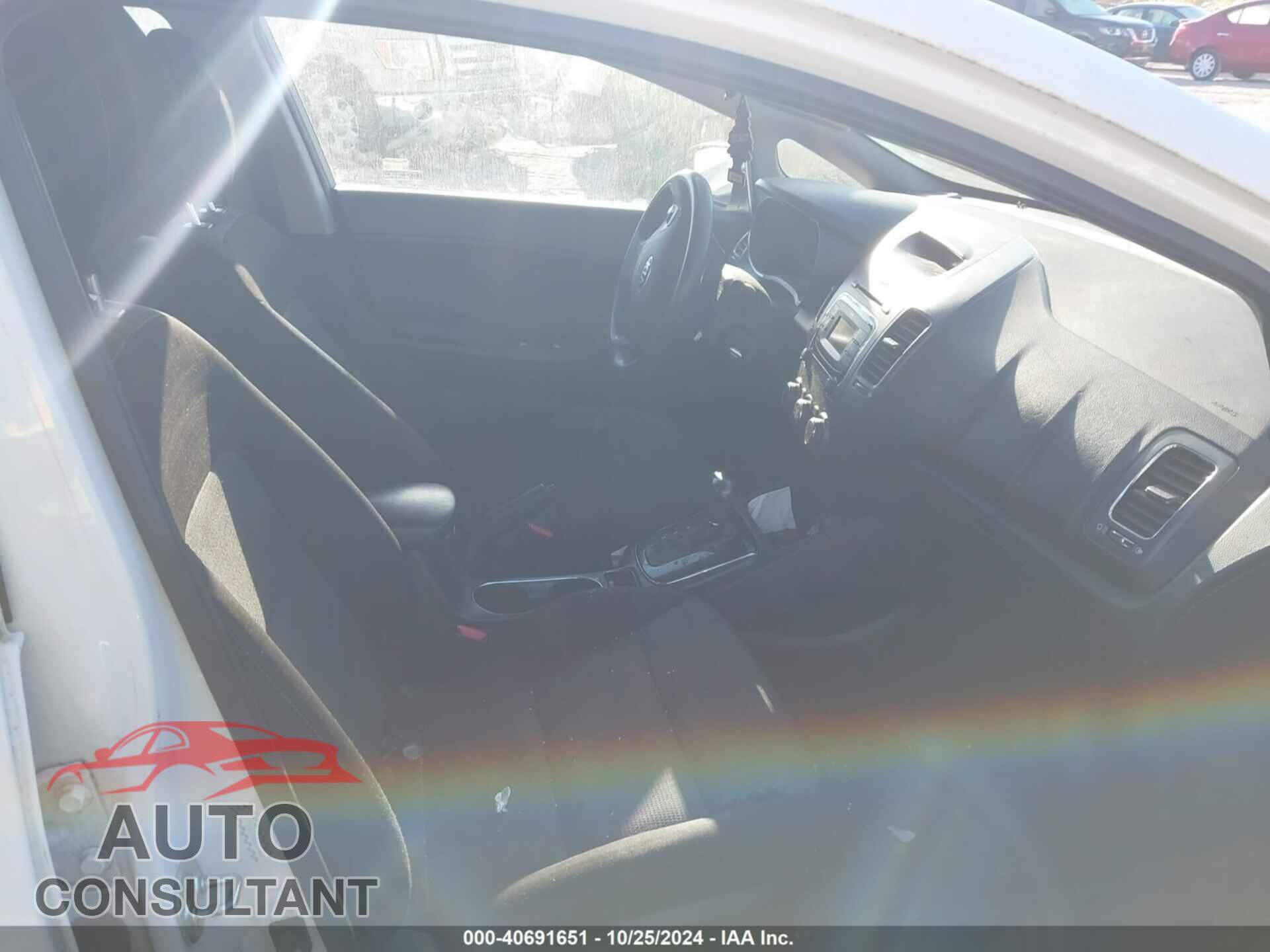 KIA FORTE 2017 - 3KPFK4A74HE054444