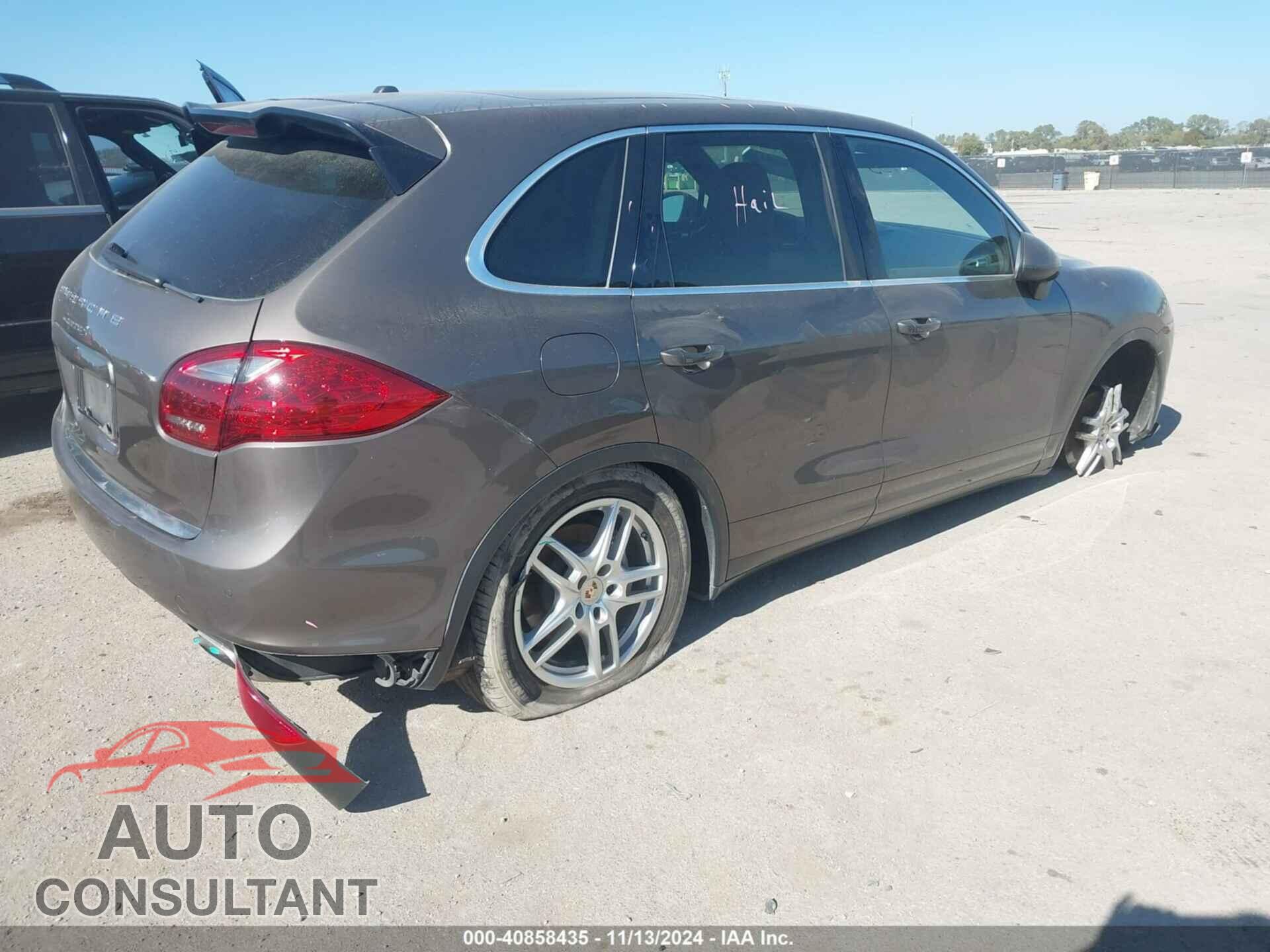 PORSCHE CAYENNE 2012 - WP1AB2A26CLA51062