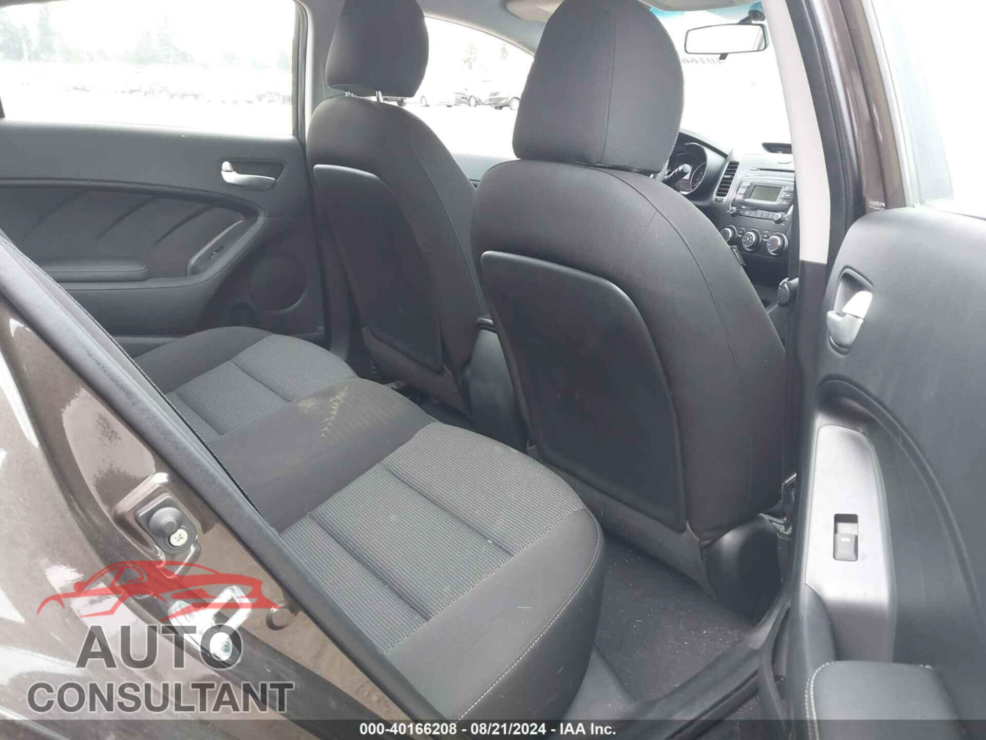 KIA FORTE 2017 - 3KPFK4A74HE011416