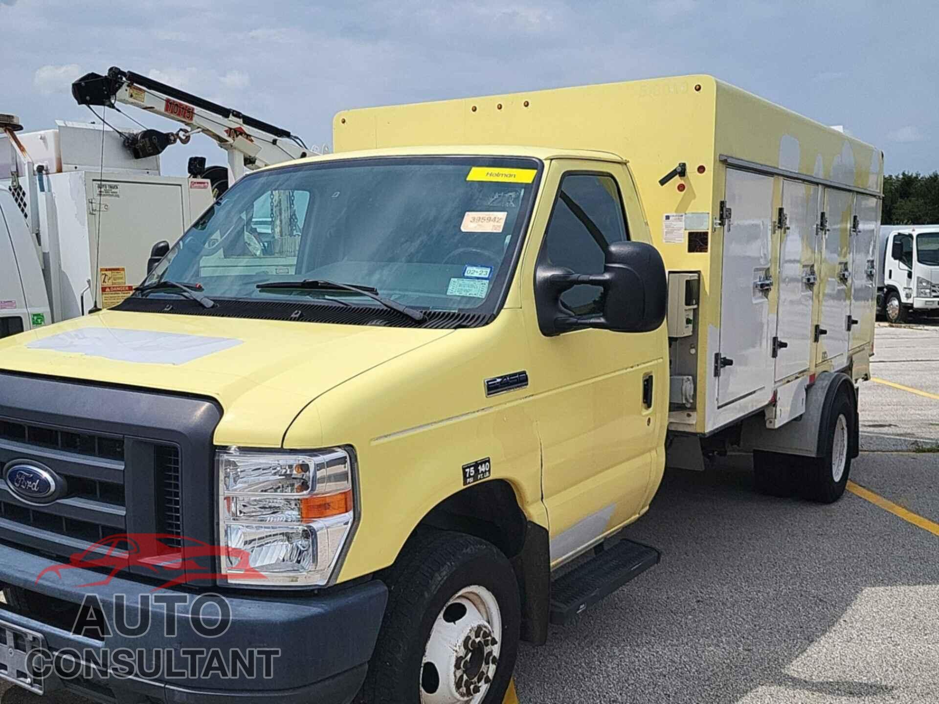 FORD ECONOLINE 2017 - 1FDXE4FS3HDC69061