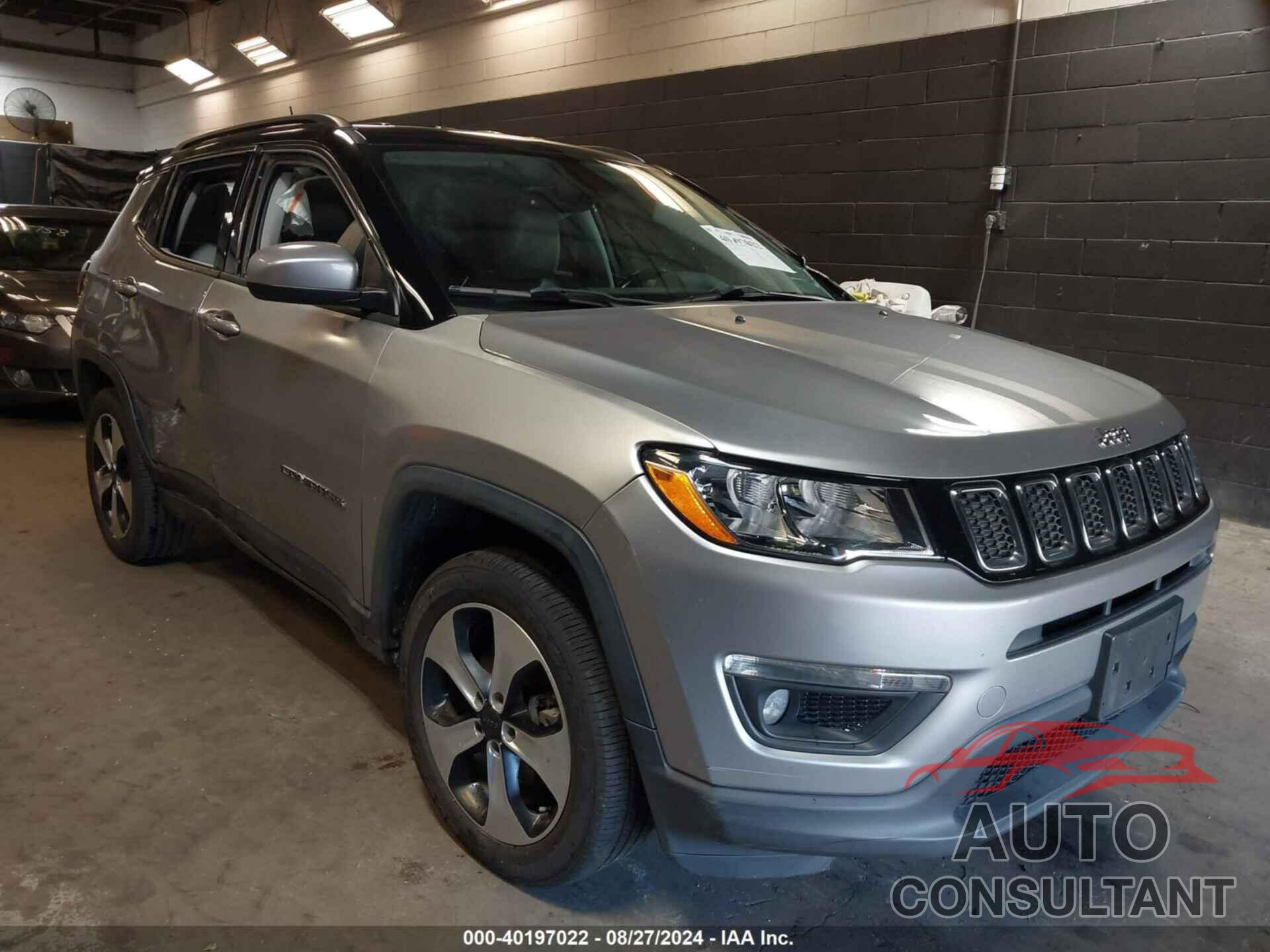 JEEP COMPASS 2018 - 3C4NJDBB2JT261823