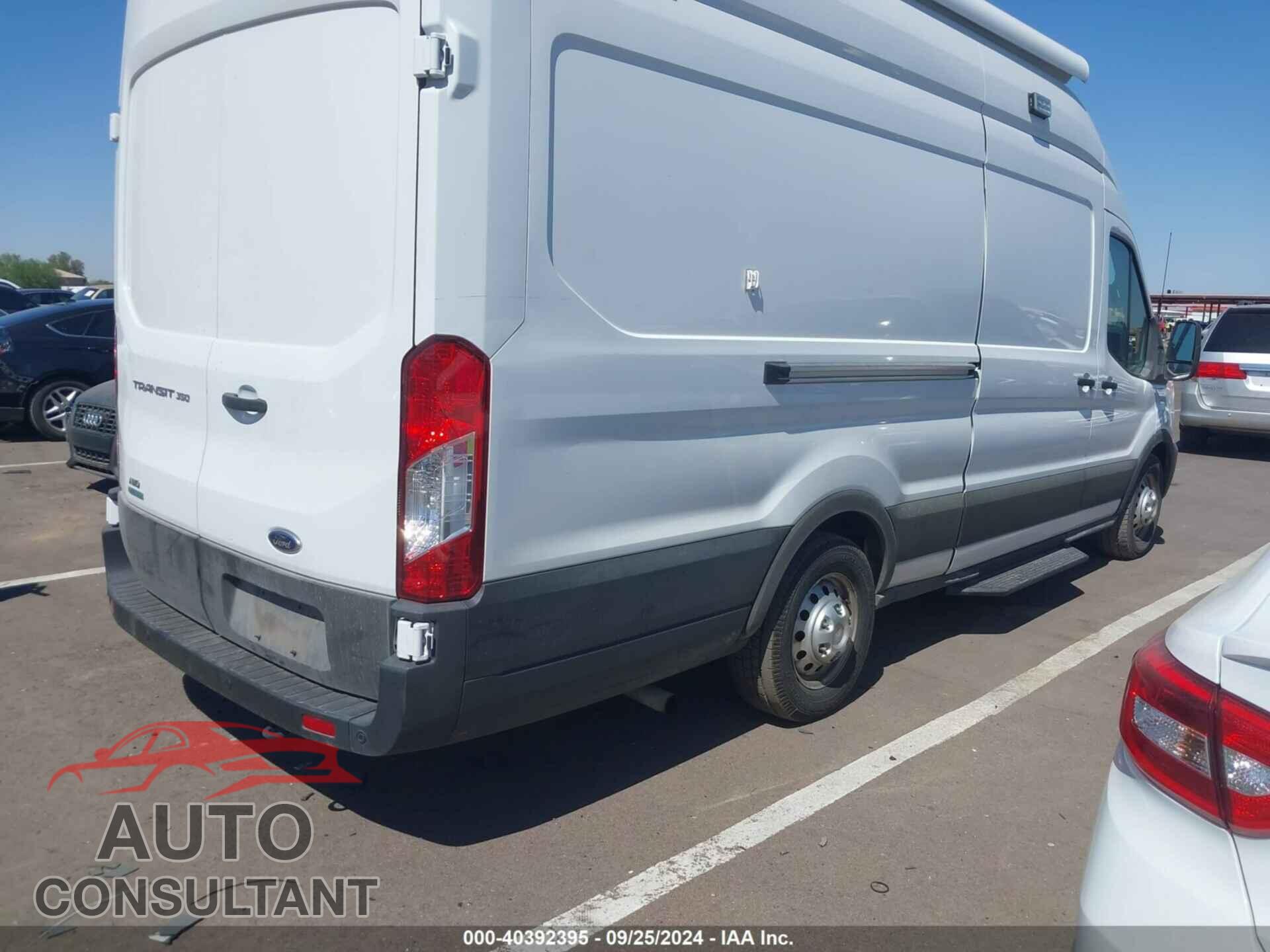 FORD TRANSIT-350 CARGO VAN 2022 - 1FTBW3UG4NKA17086