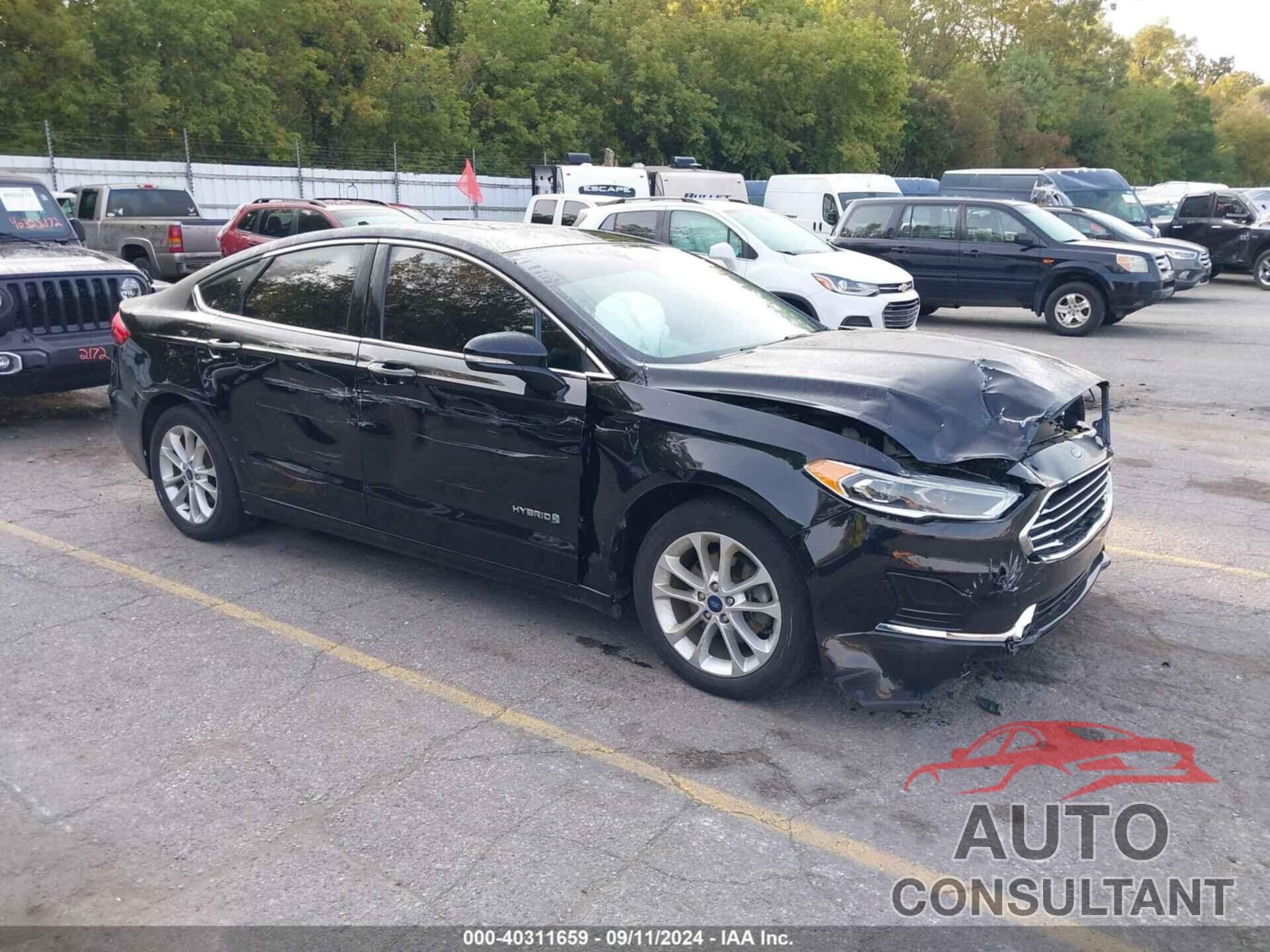 FORD FUSION HYBRID 2019 - 3FA6P0MU7KR131986