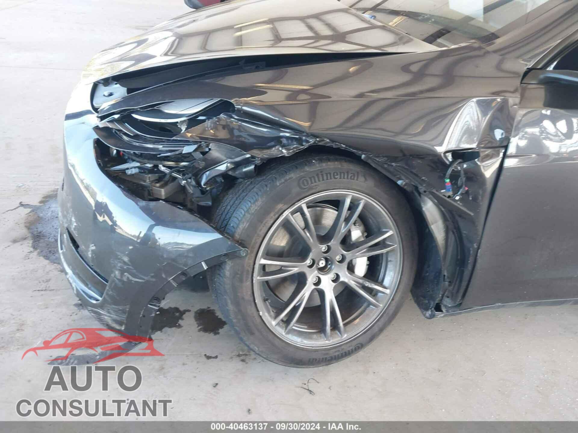 TESLA MODEL Y 2024 - 7SAYGDEE2RF179699