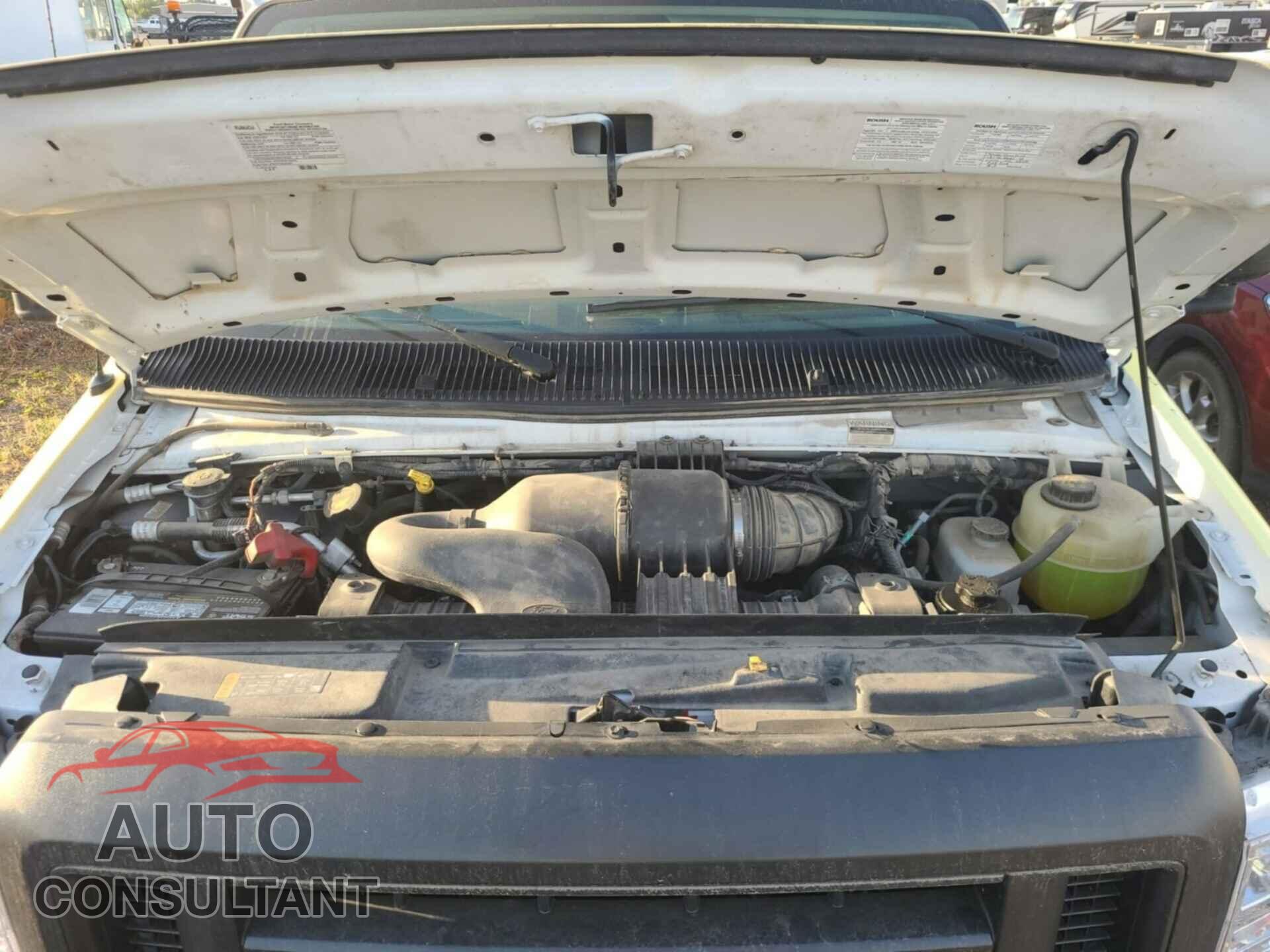 FORD E-450 CUTAWAY 2018 - 1FDXE4FS7JDC33220