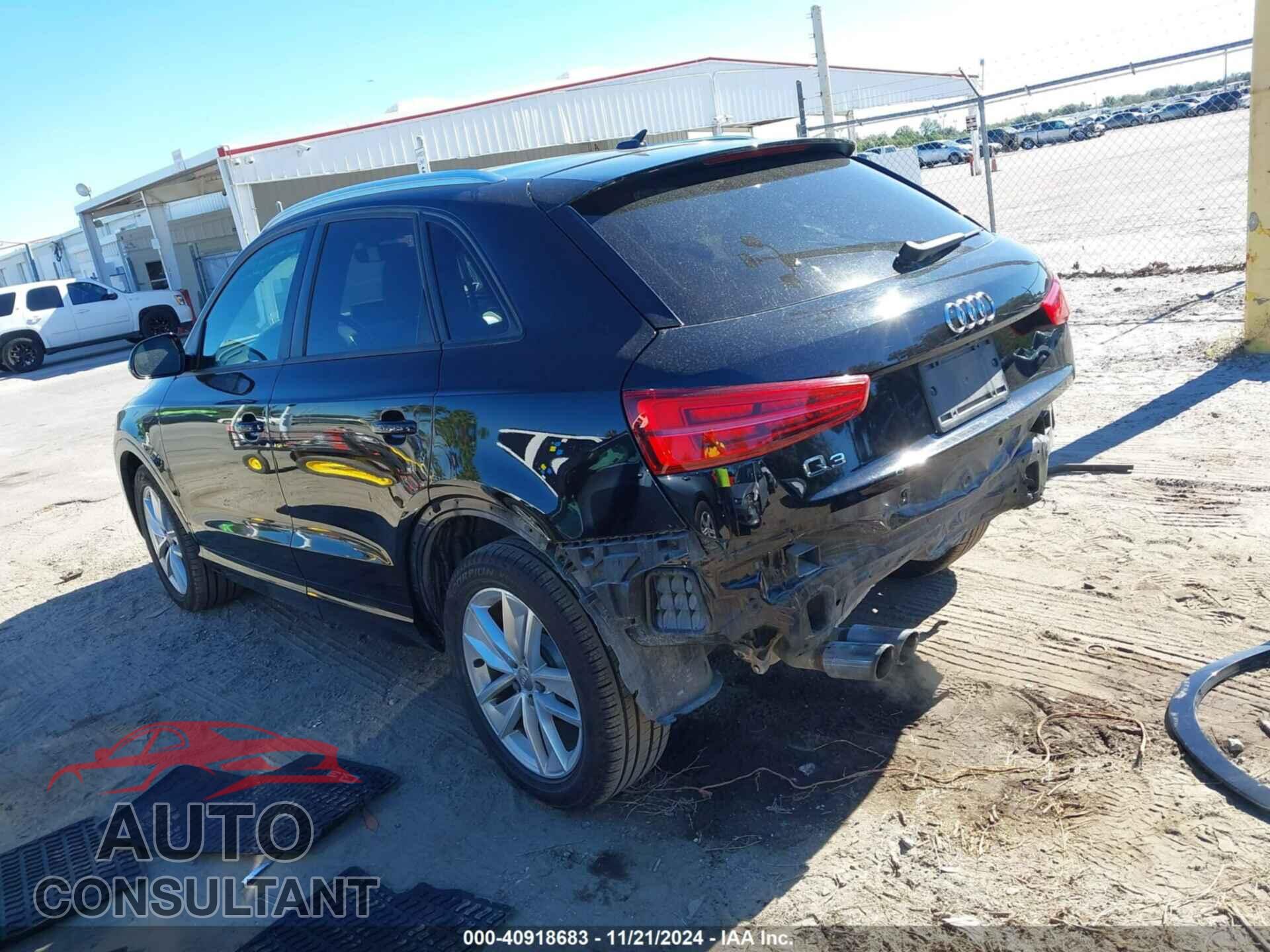 AUDI Q3 2017 - WA1BCCFS2HR009410