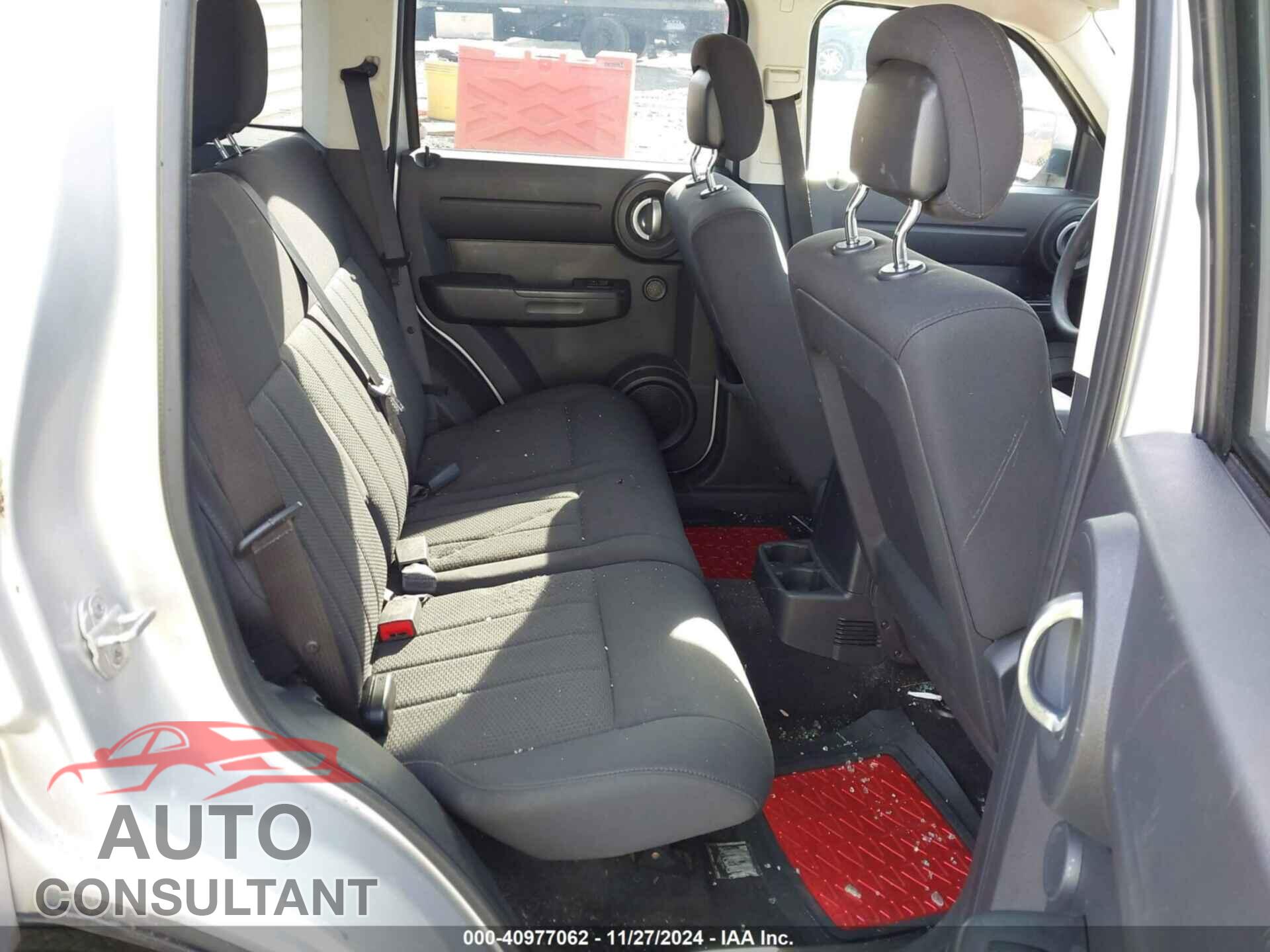 DODGE NITRO 2011 - 1D4PT4GX5BW500688