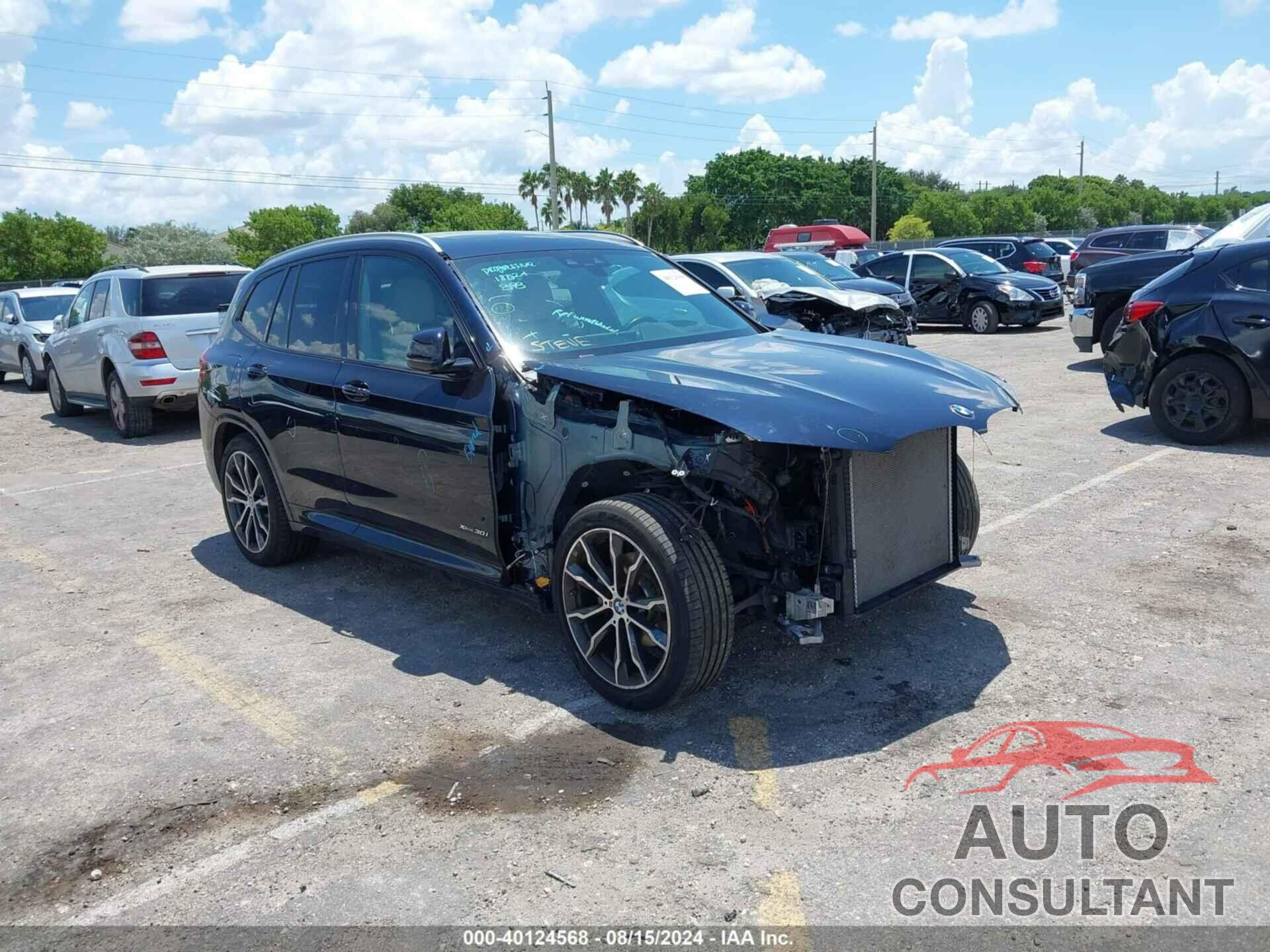 BMW X3 2018 - 5UXTR9C57JLC68852