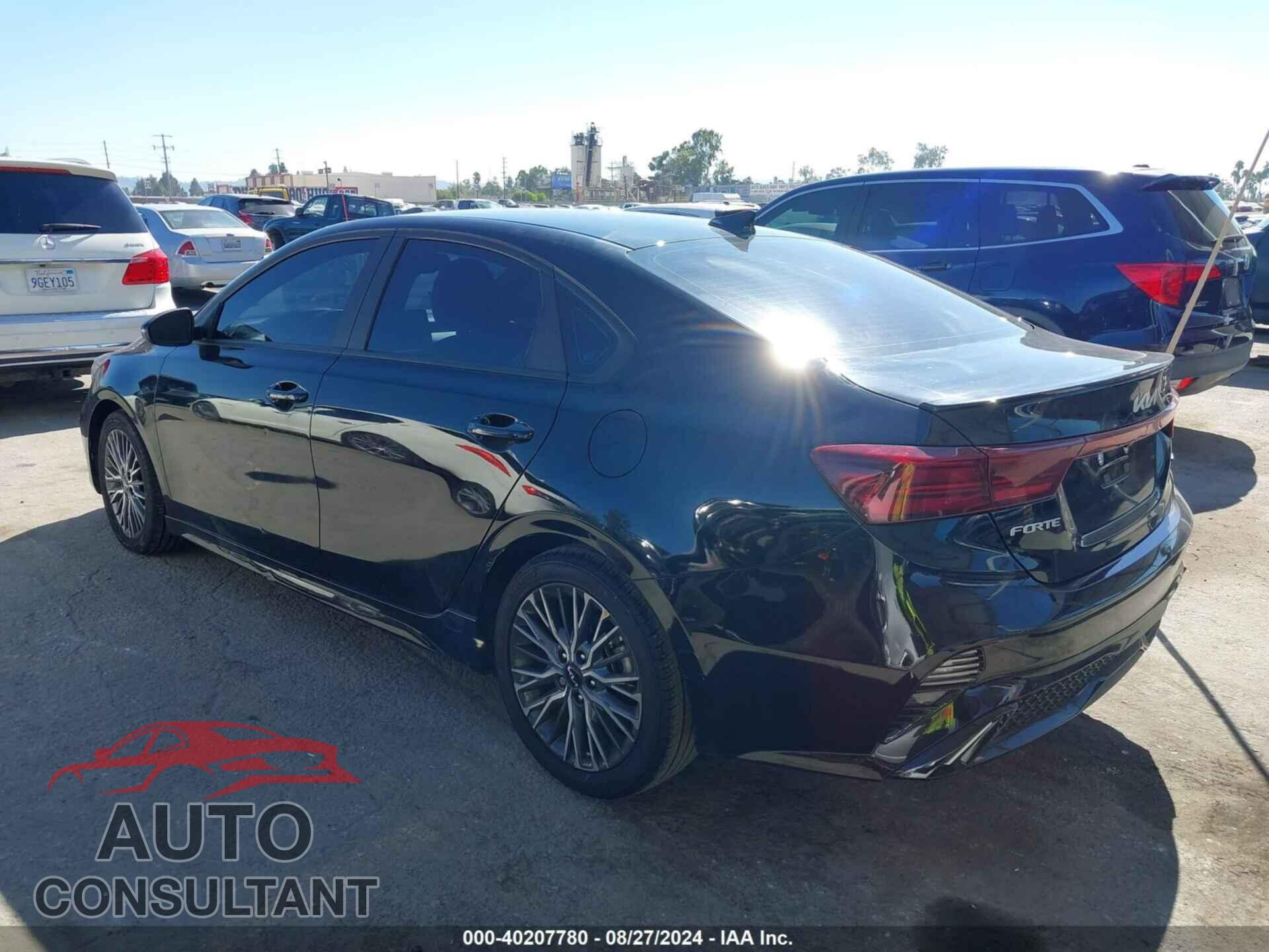 KIA FORTE 2023 - 3KPF54AD8PE601596