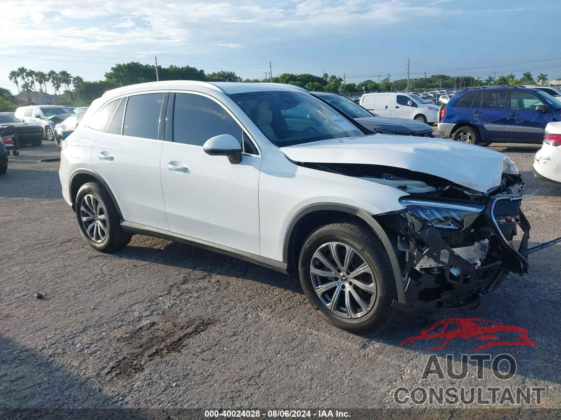 MERCEDES-BENZ GLC 300 2024 - W1NKM4HB2RU038497