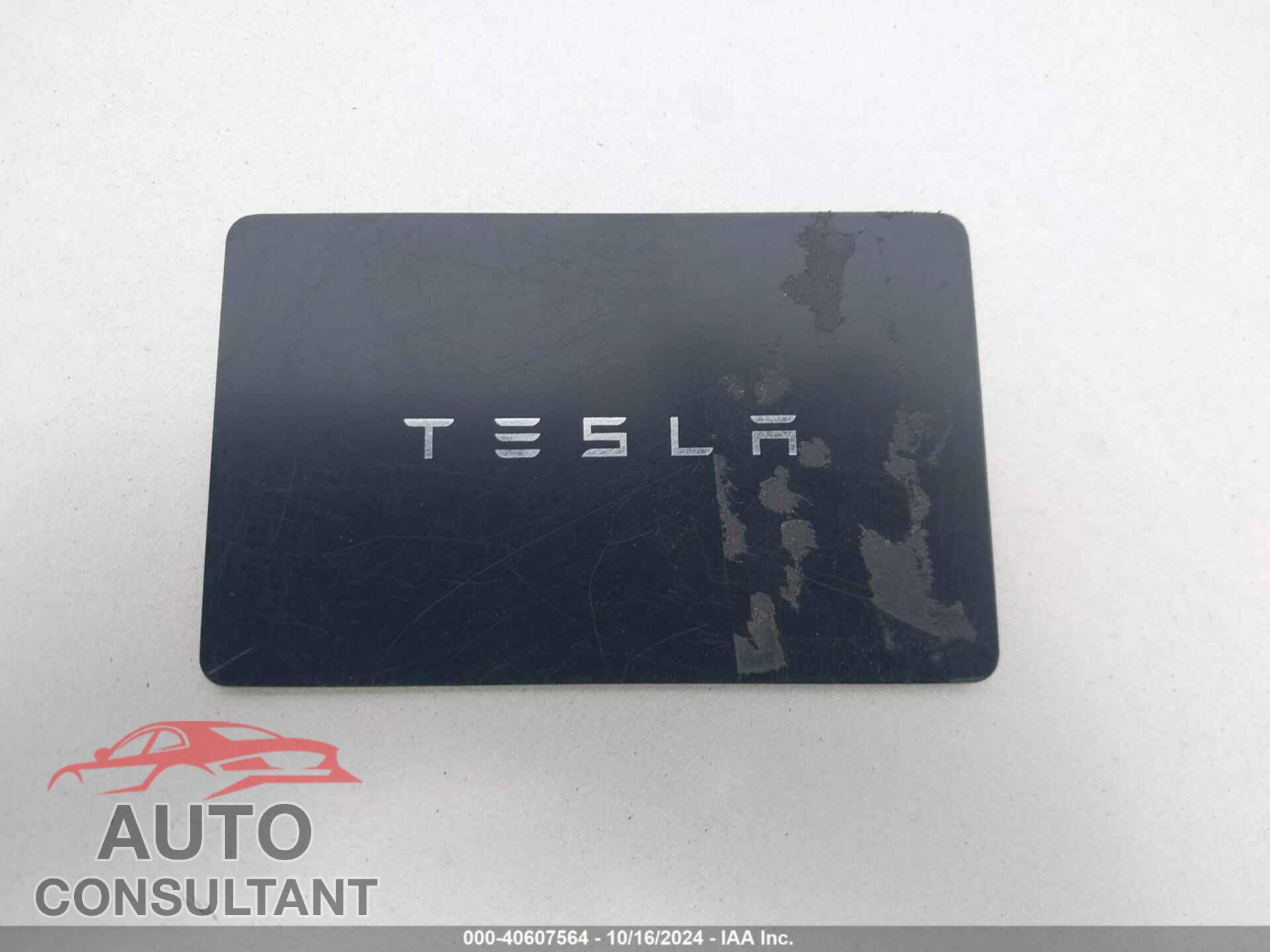 TESLA MODEL 3 2022 - 5YJ3E1EA8NF332332