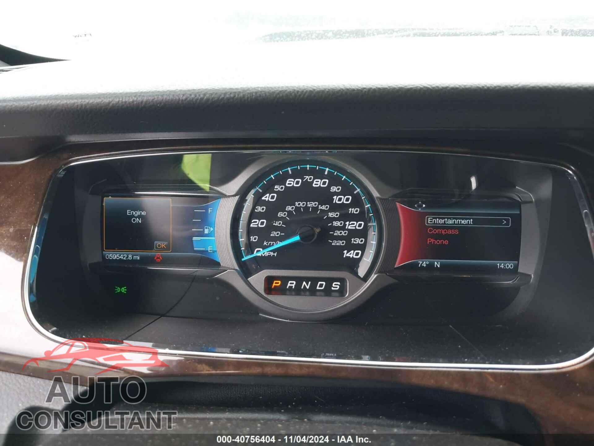 FORD TAURUS 2019 - 1FAHP2F82KG114265