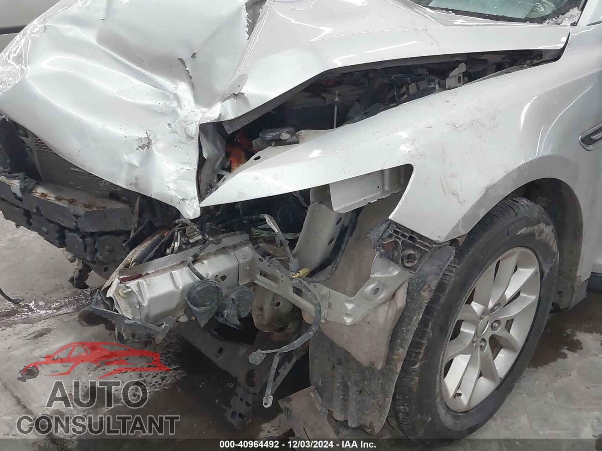 FORD TAURUS 2014 - 1FAHP2D89EG135086