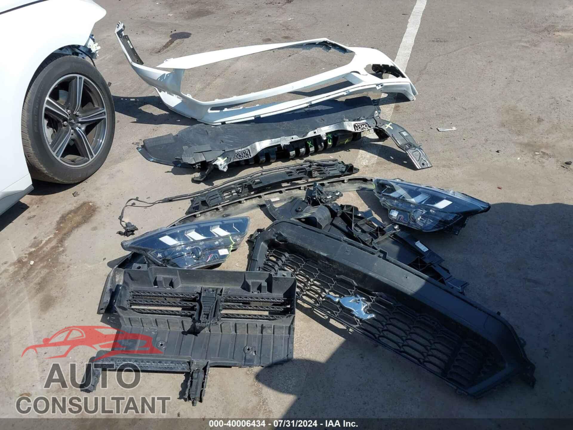 FORD MUSTANG 2024 - 1FA6P8TH3R5107409
