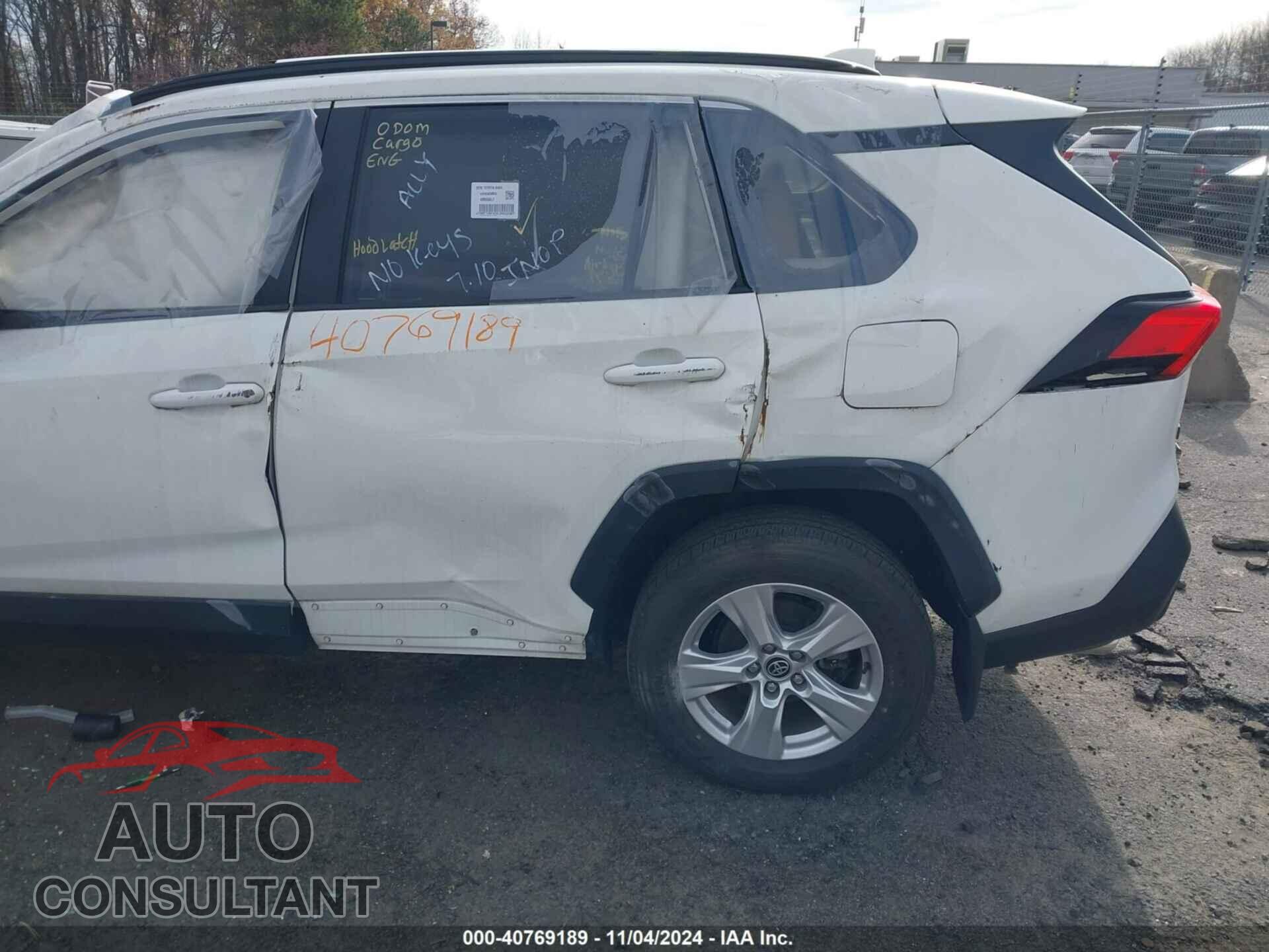 TOYOTA RAV4 2020 - JTMP1RFV5LD053907