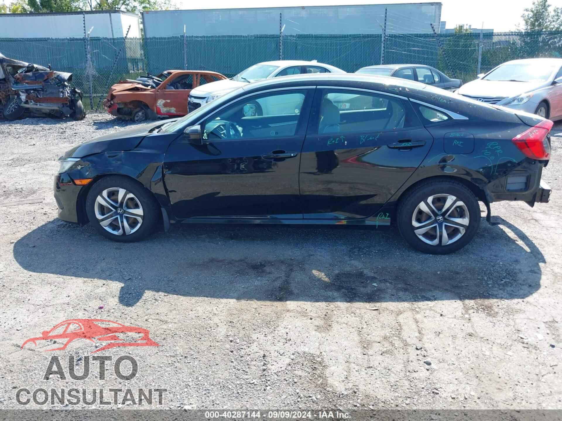 HONDA CIVIC 2017 - 2HGFC2F58HH520875
