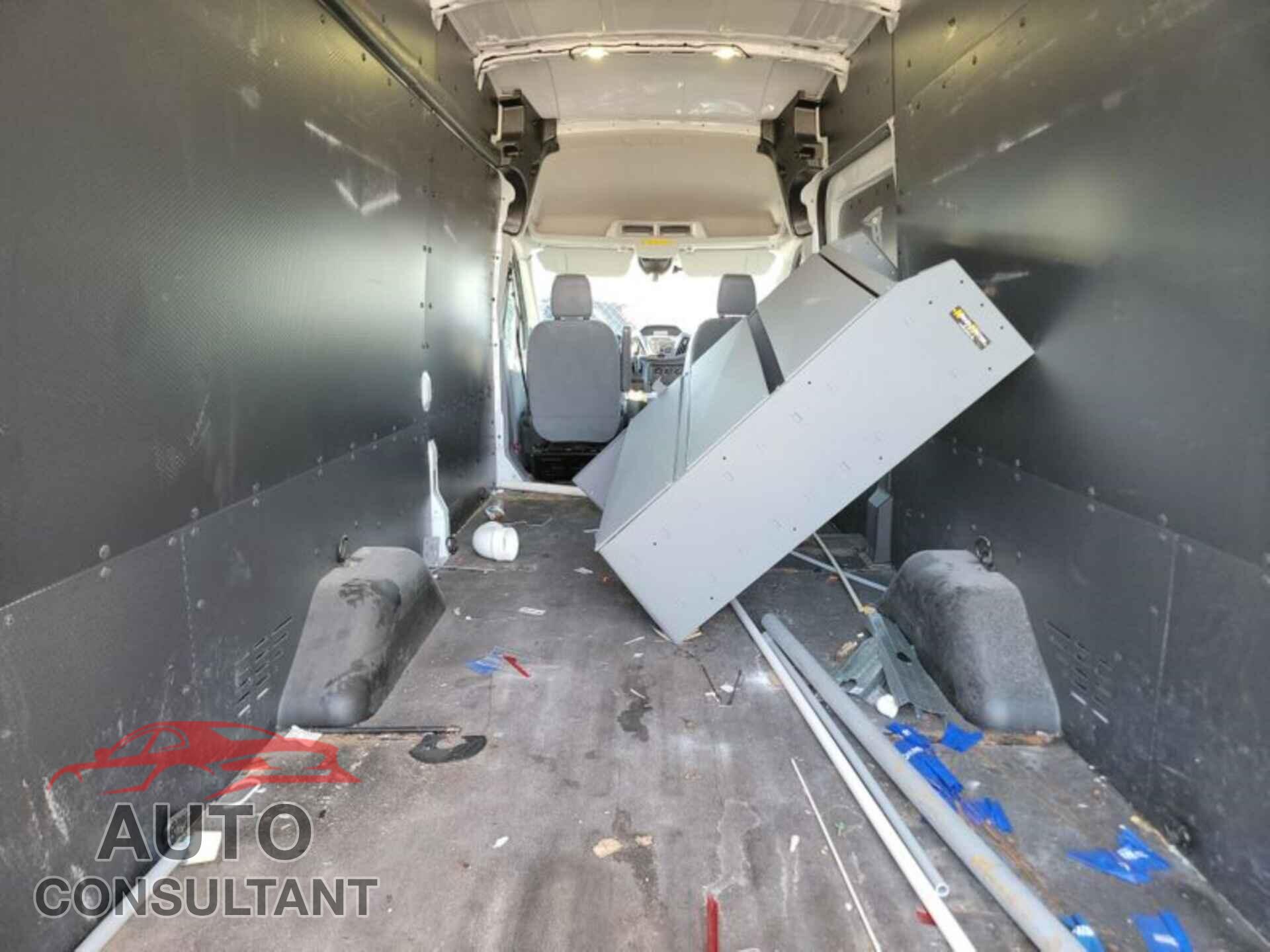 FORD TRANSIT 2017 - 1FTYR3XG2HKA32106