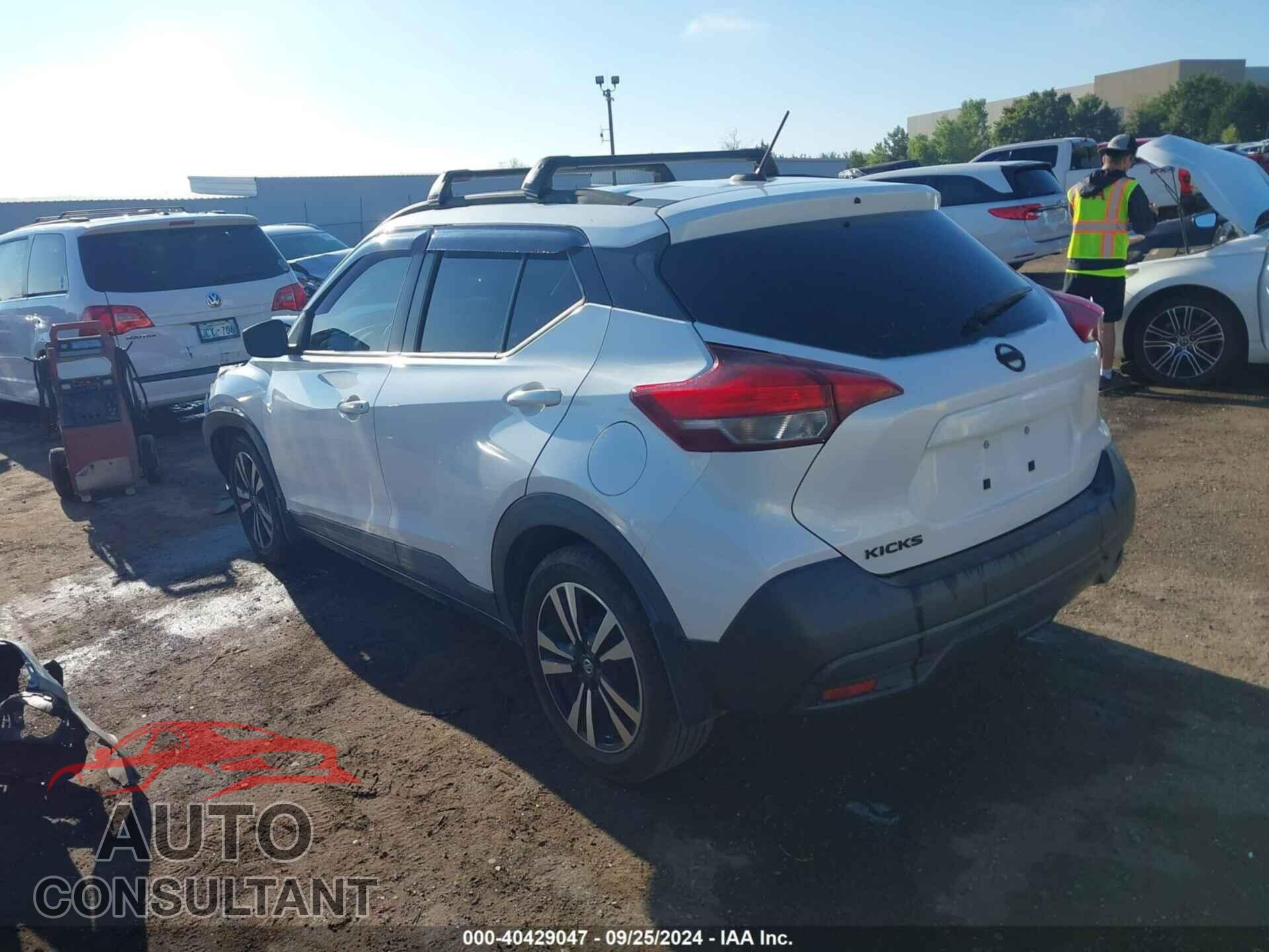 NISSAN KICKS 2019 - 3N1CP5CU3KL538270
