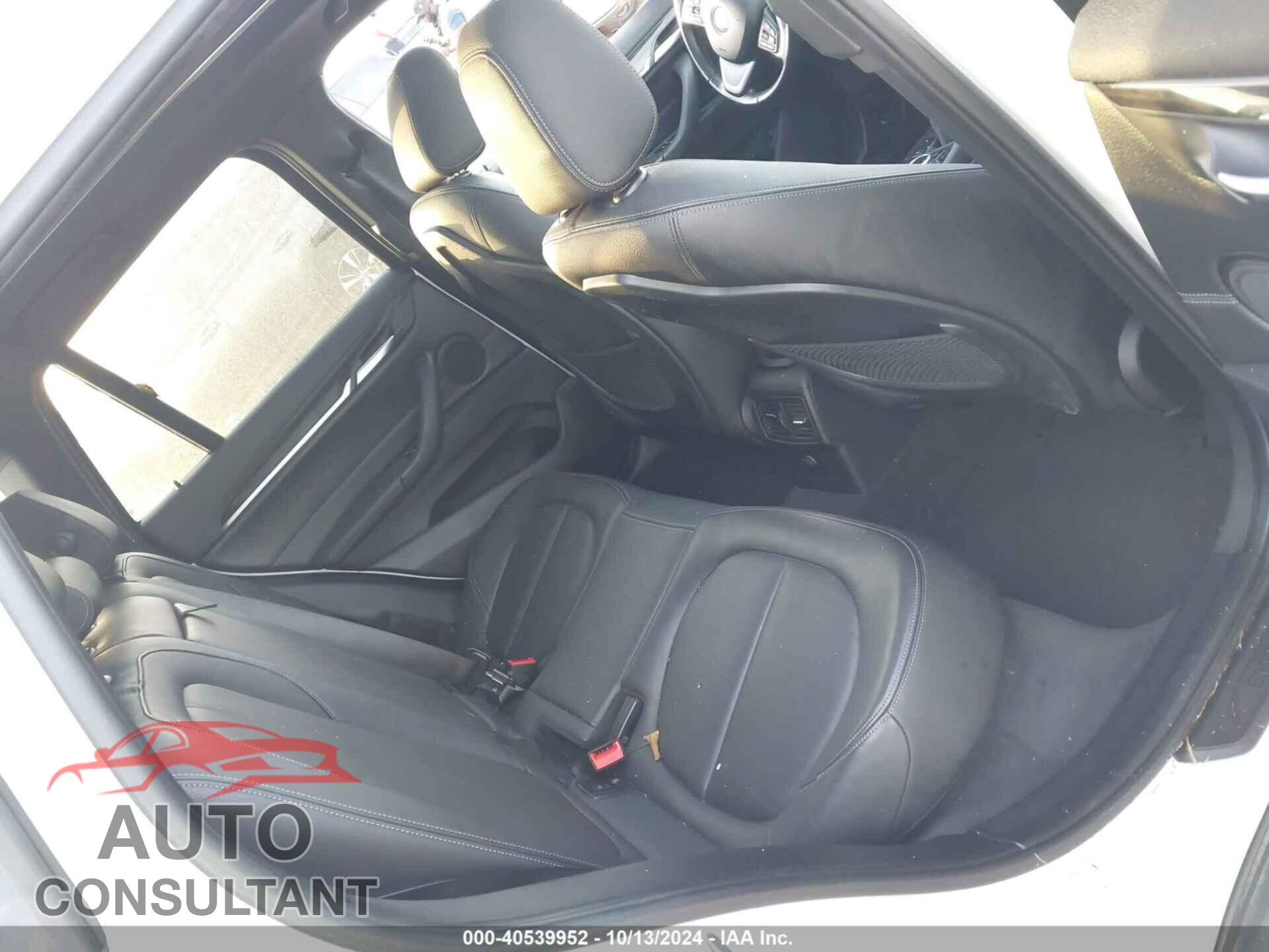 BMW X1 2017 - WBXHT3Z34H4A56042