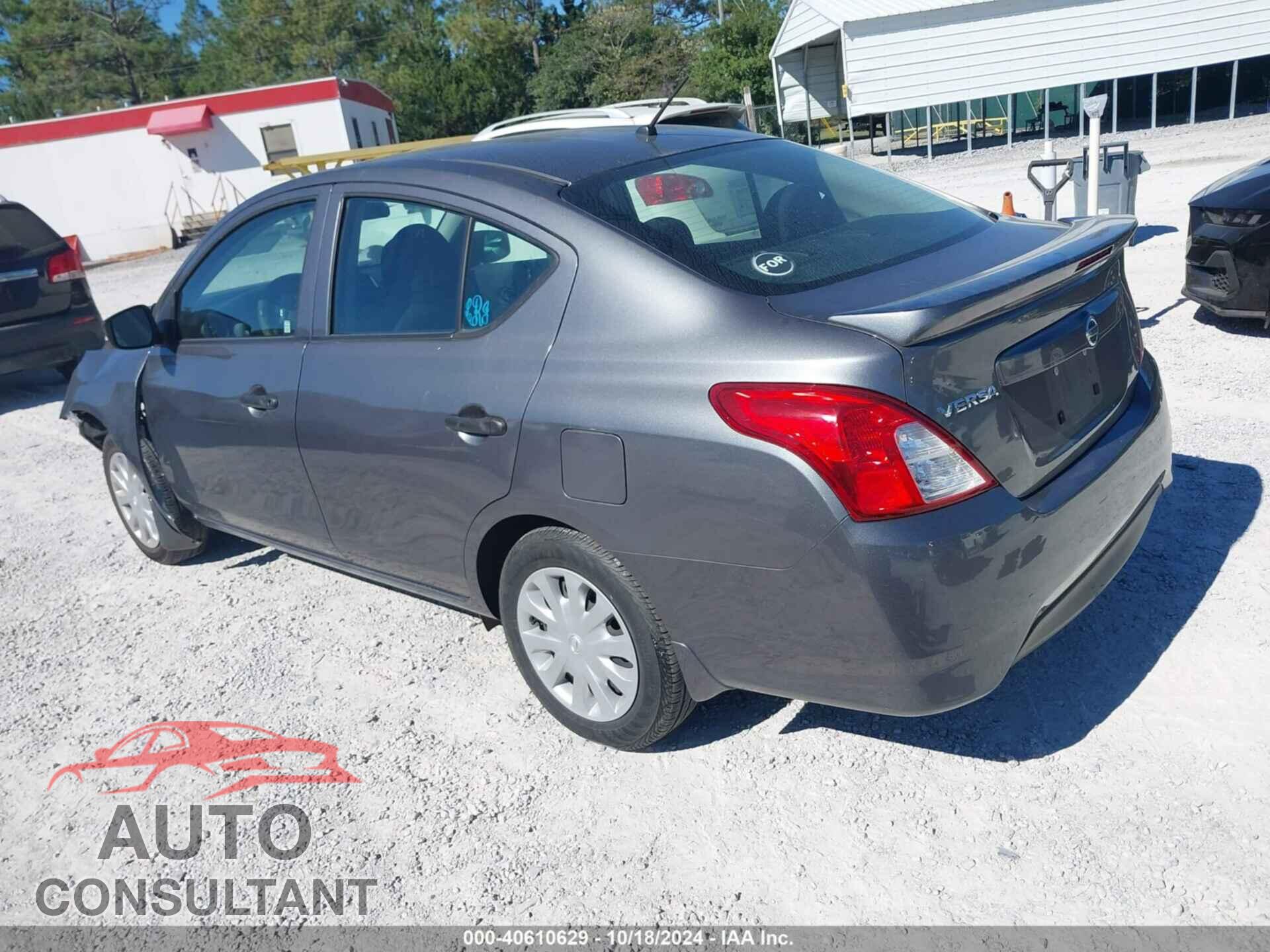NISSAN VERSA 2017 - 3N1CN7AP9HL904465