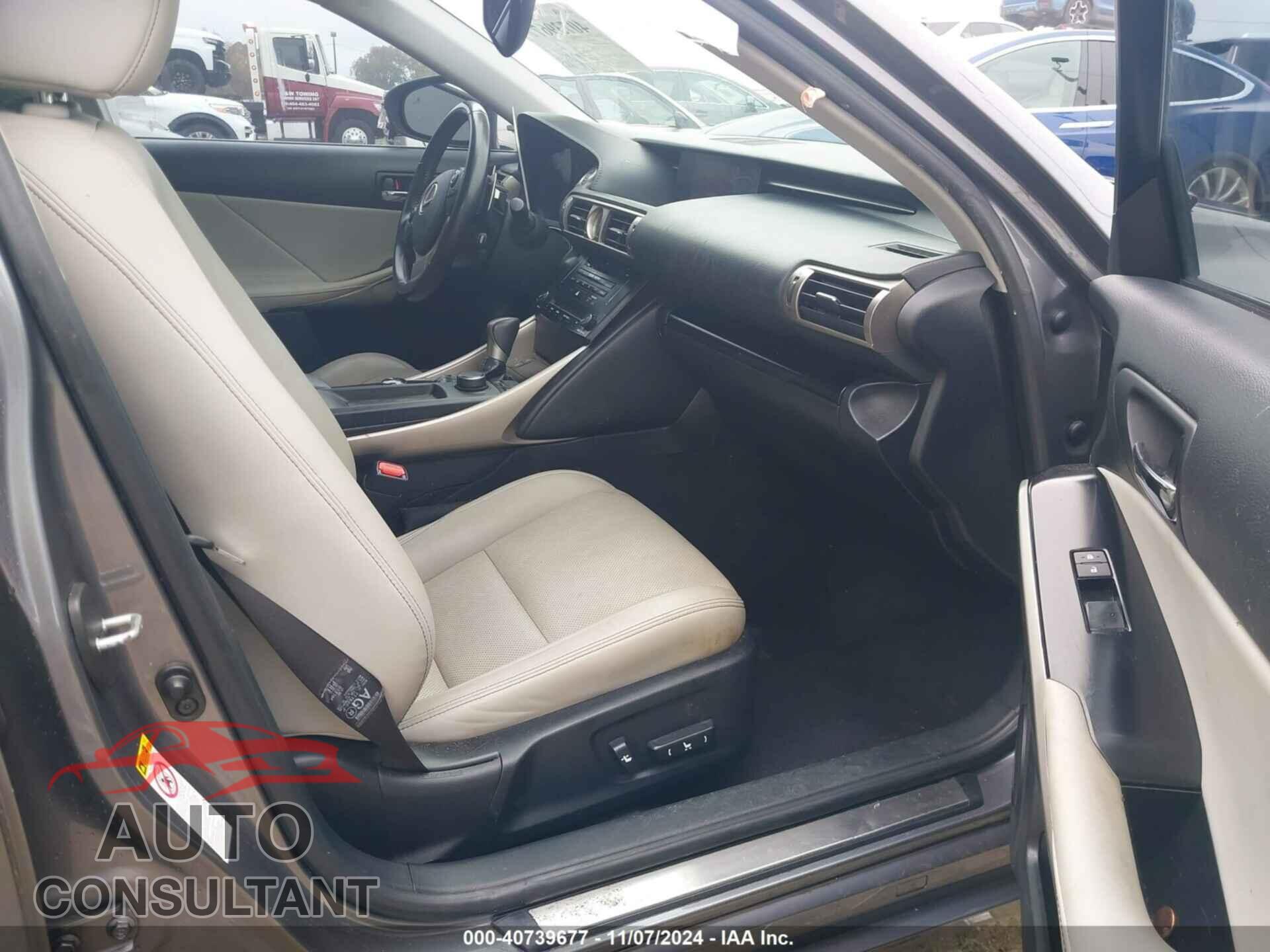 LEXUS IS 250 2014 - JTHBF1D28E5036231