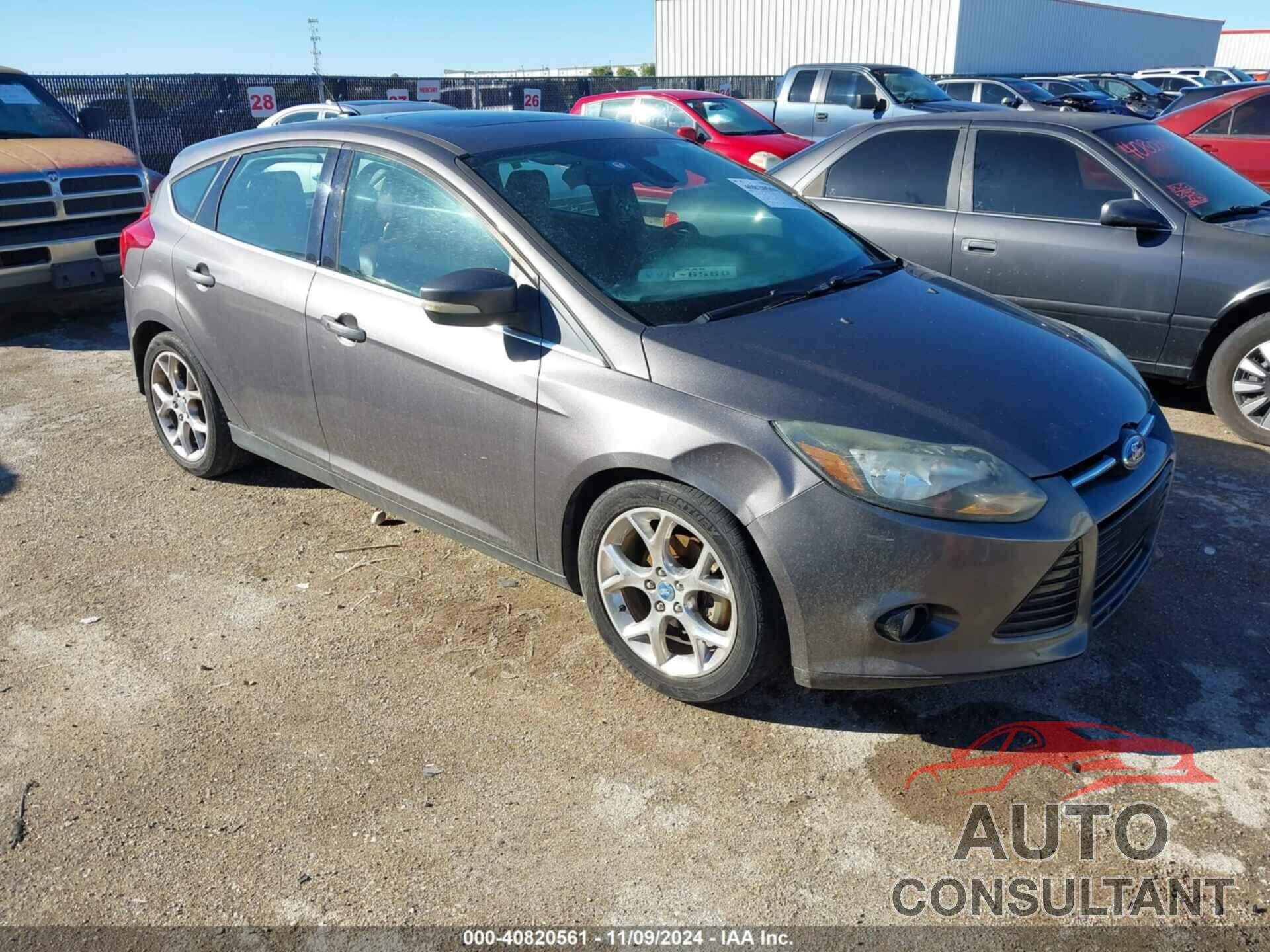 FORD FOCUS 2012 - 1FAHP3N28CL256891