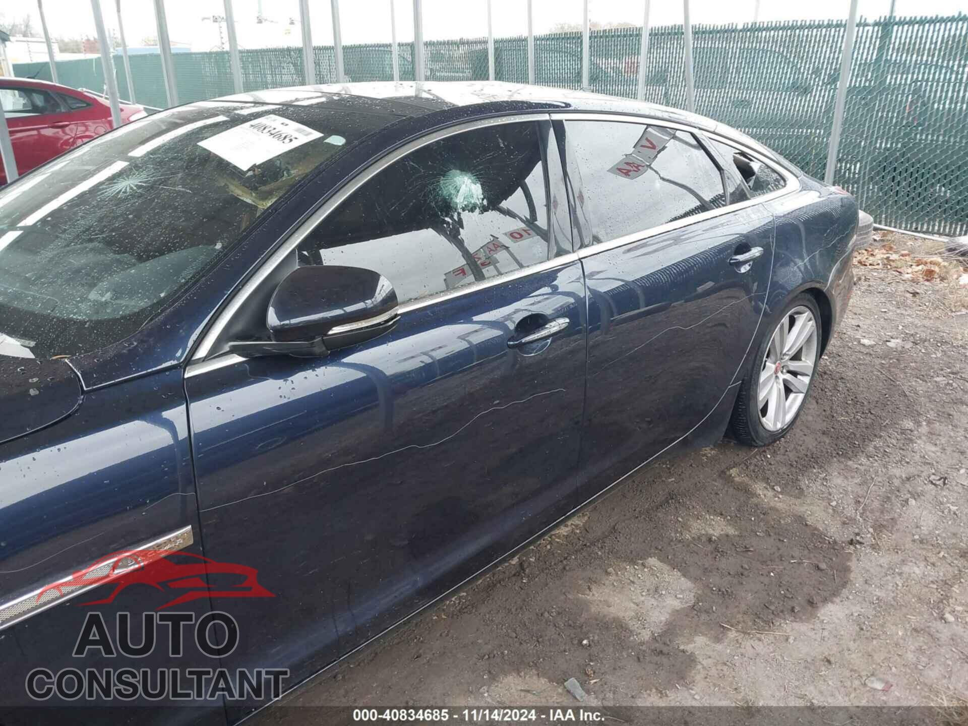 JAGUAR XJ 2014 - SAJWJ2GD2E8V59930