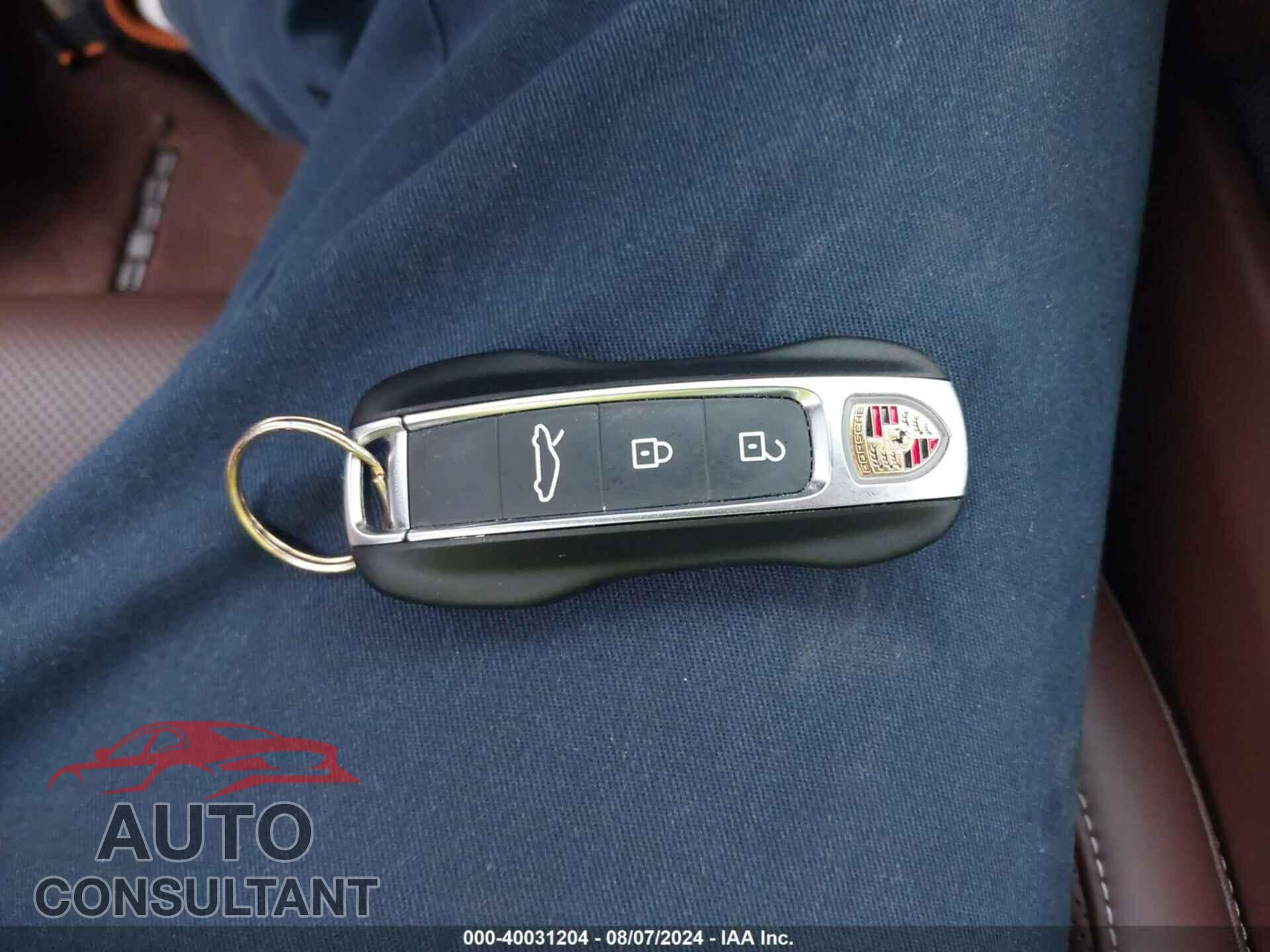 PORSCHE 911 2023 - WP0CA2A95PS238377