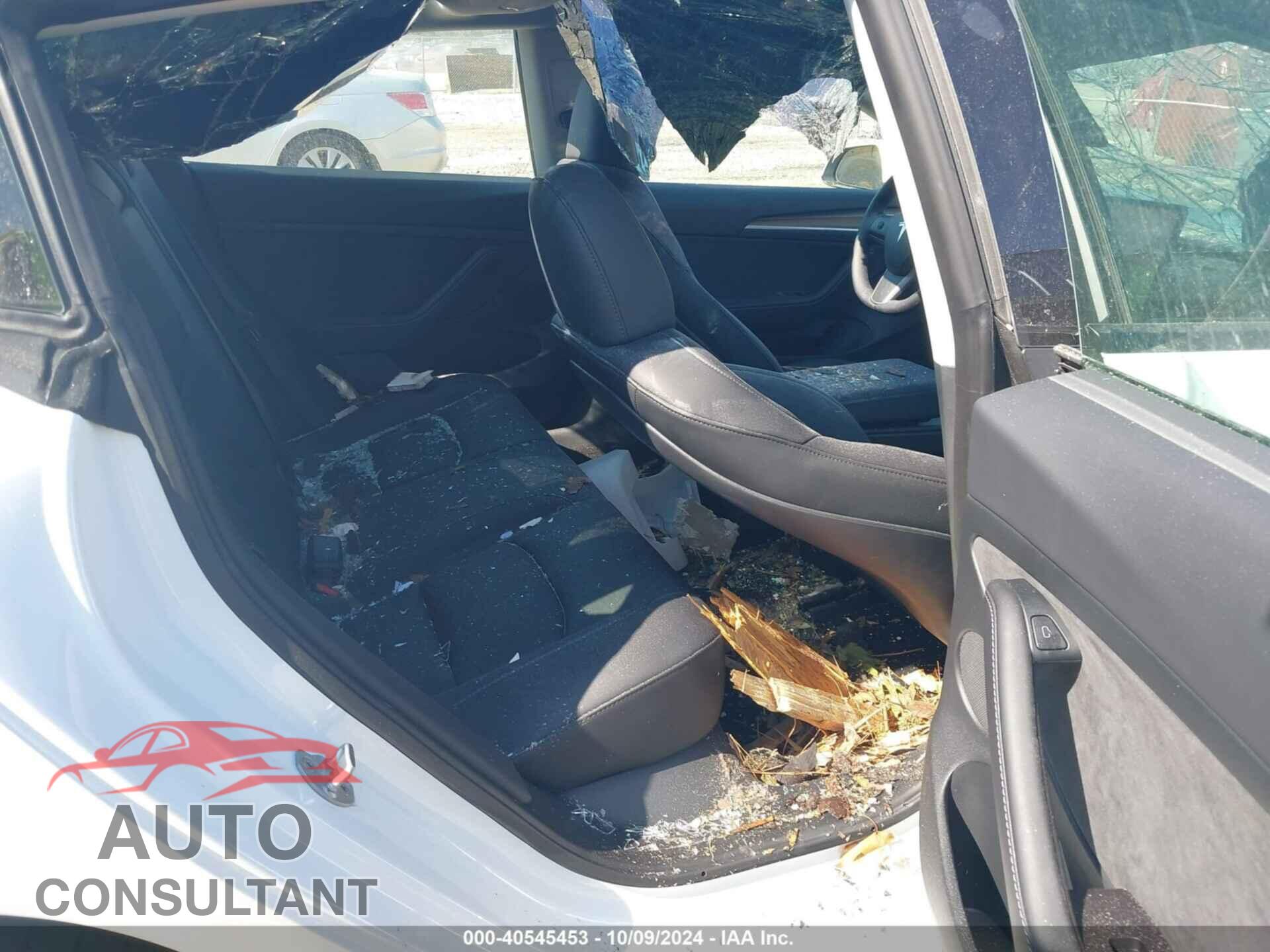 TESLA MODEL 3 2023 - 5YJ3E1EA9PF547690