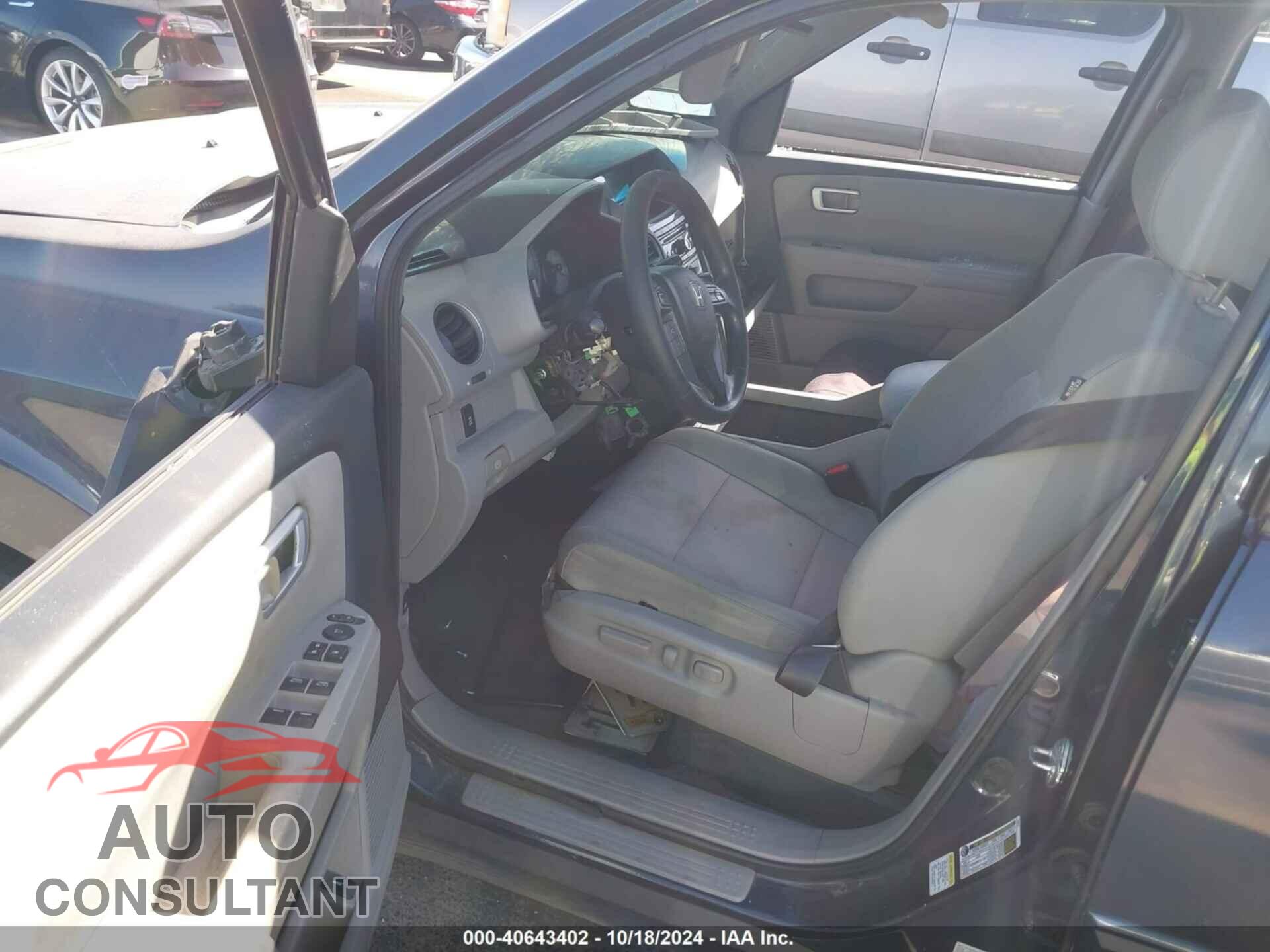 HONDA PILOT 2012 - 5FNYF3H49CB027200